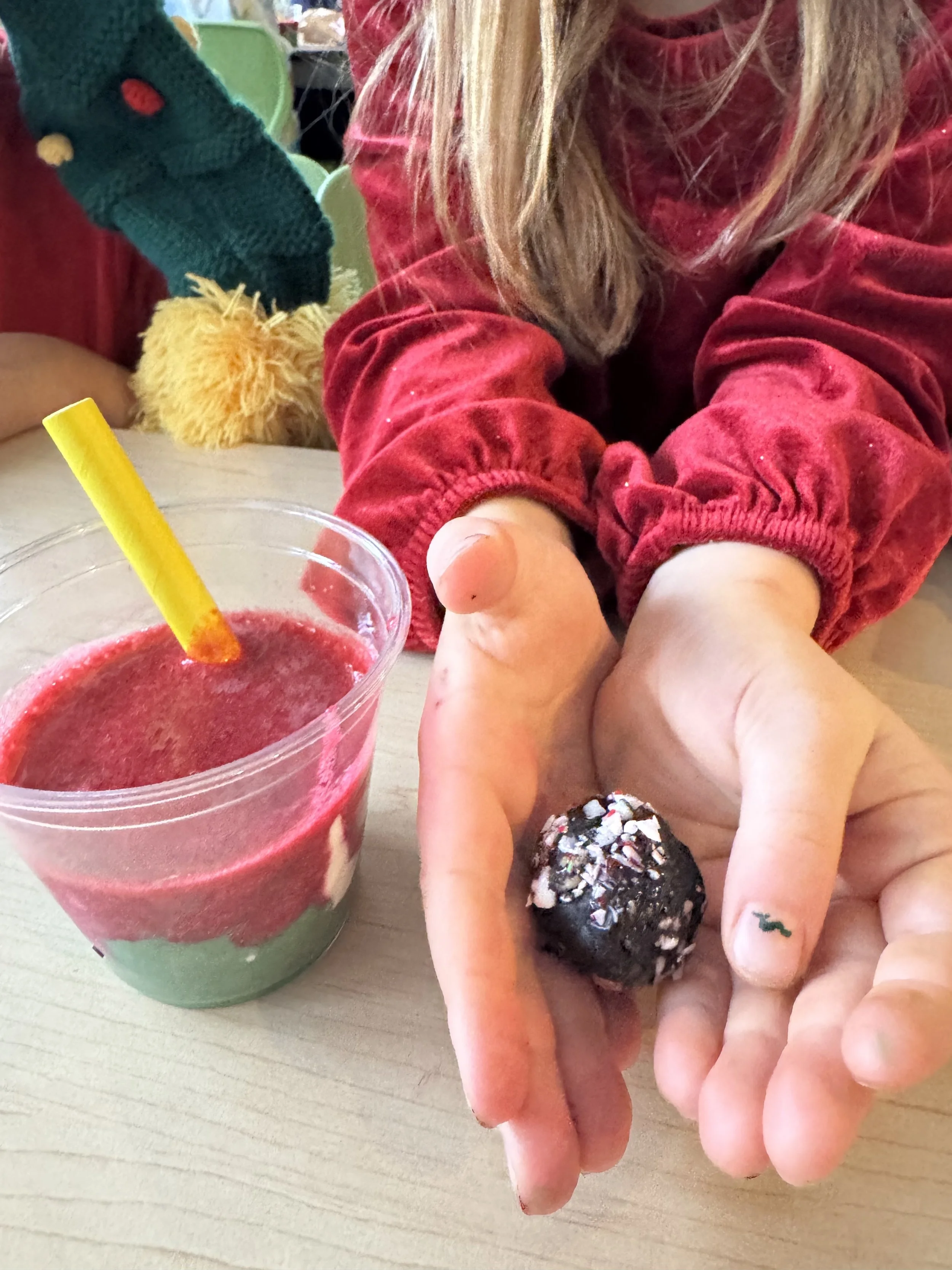 Bouchées de brownies &amp; smoothie tricolore de Noël