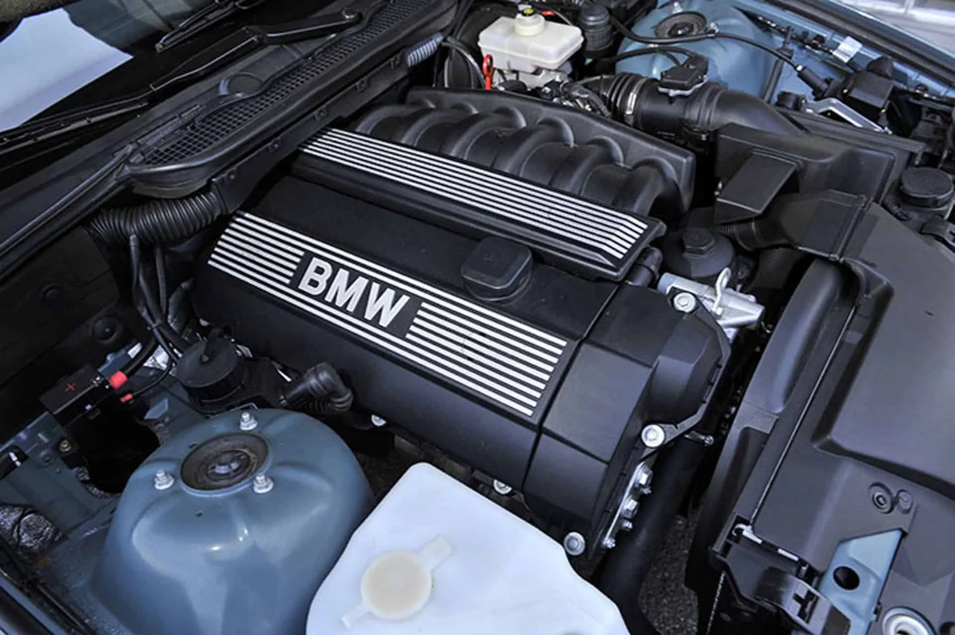 BMW M50 Torque Specs: E36 &amp; E34 DIY Engine Reference
