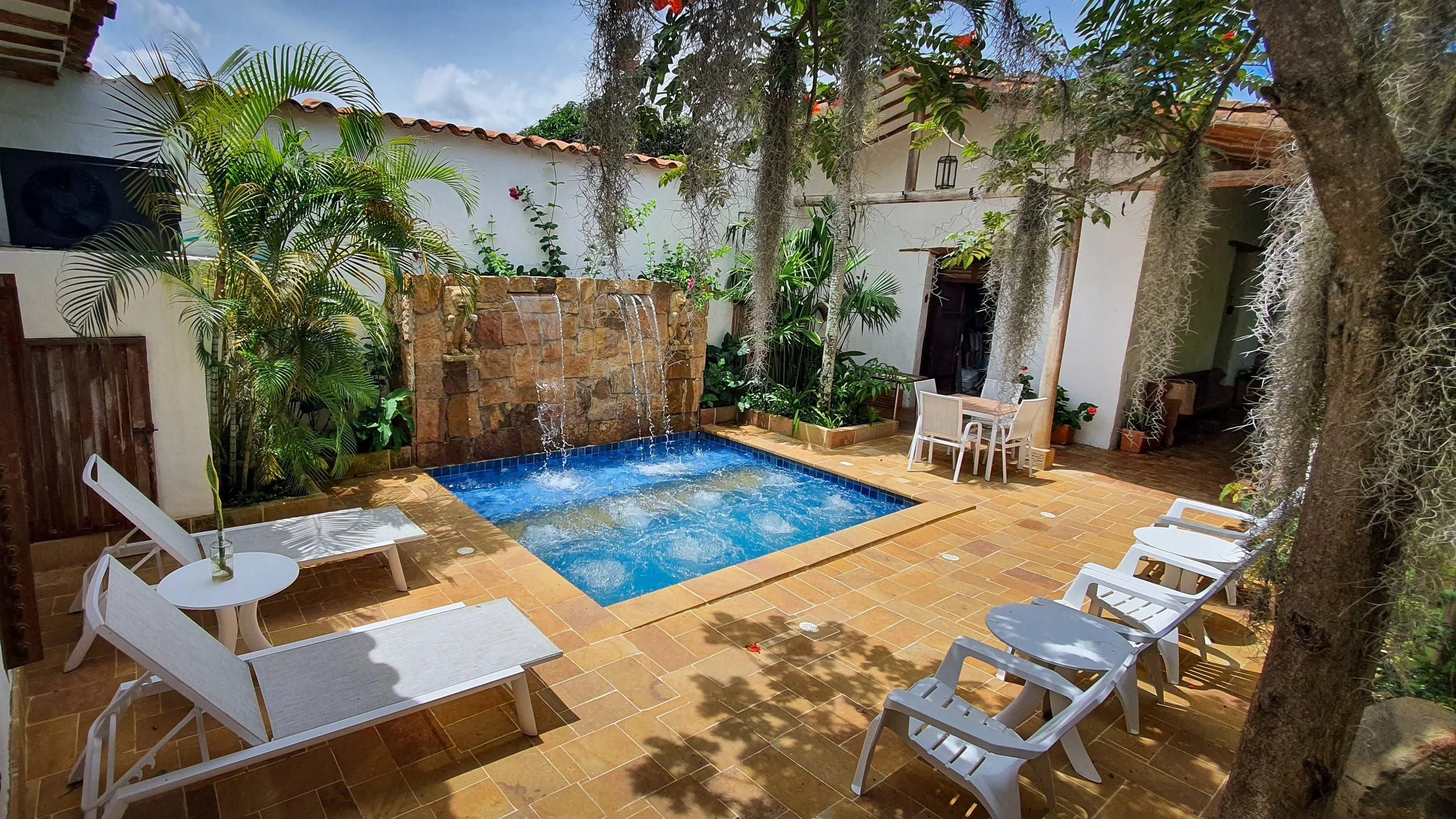 BARI FOT Piscina - 23.jpg