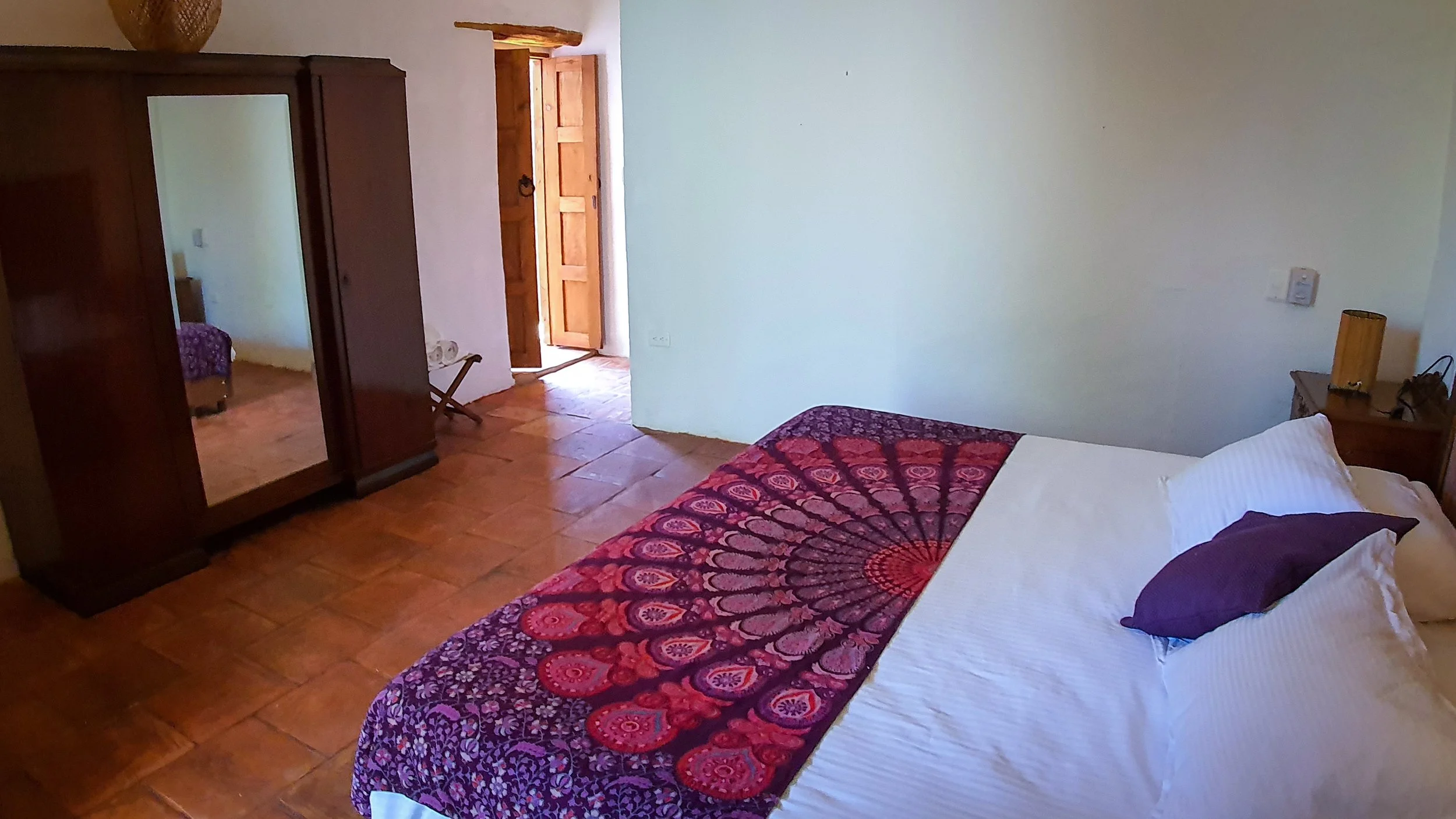 BARI FOT Cuarto_3 - 2.jpg