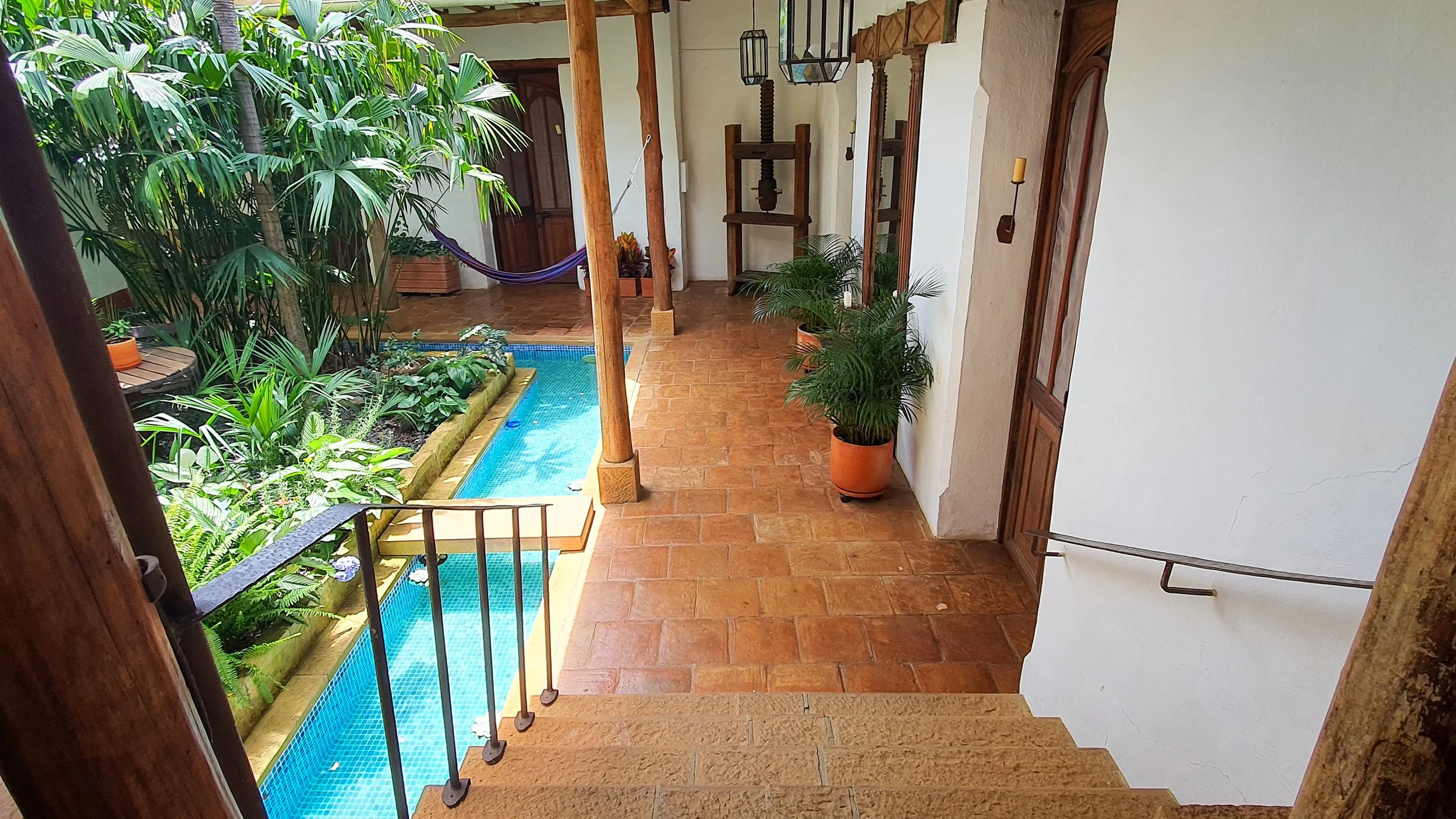 BARI FOT Jardín_Espejo - 8.jpg