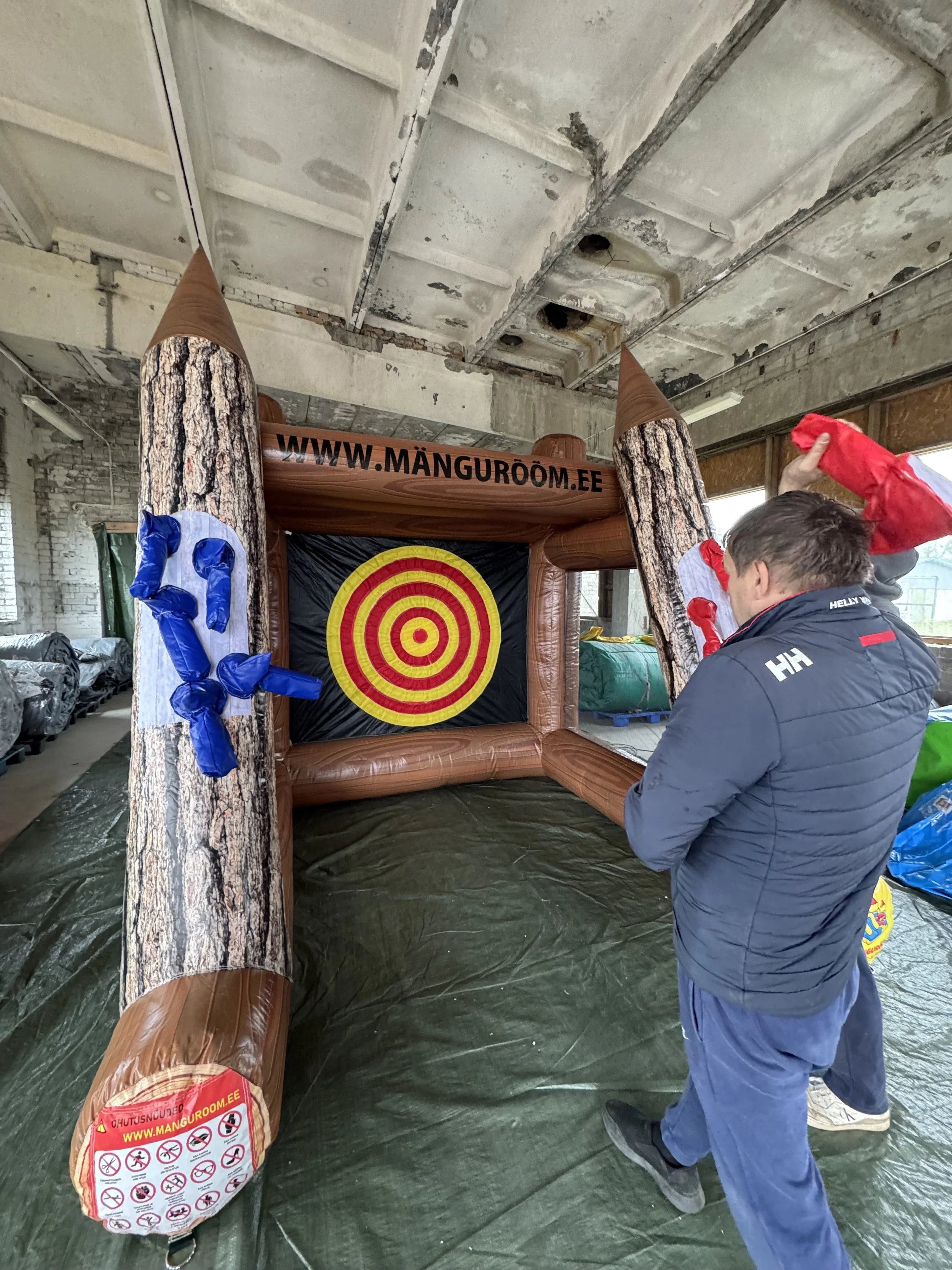 Täispuhutav kirvevise | Ohutu ja lõbus täpsusmäng üritustele

