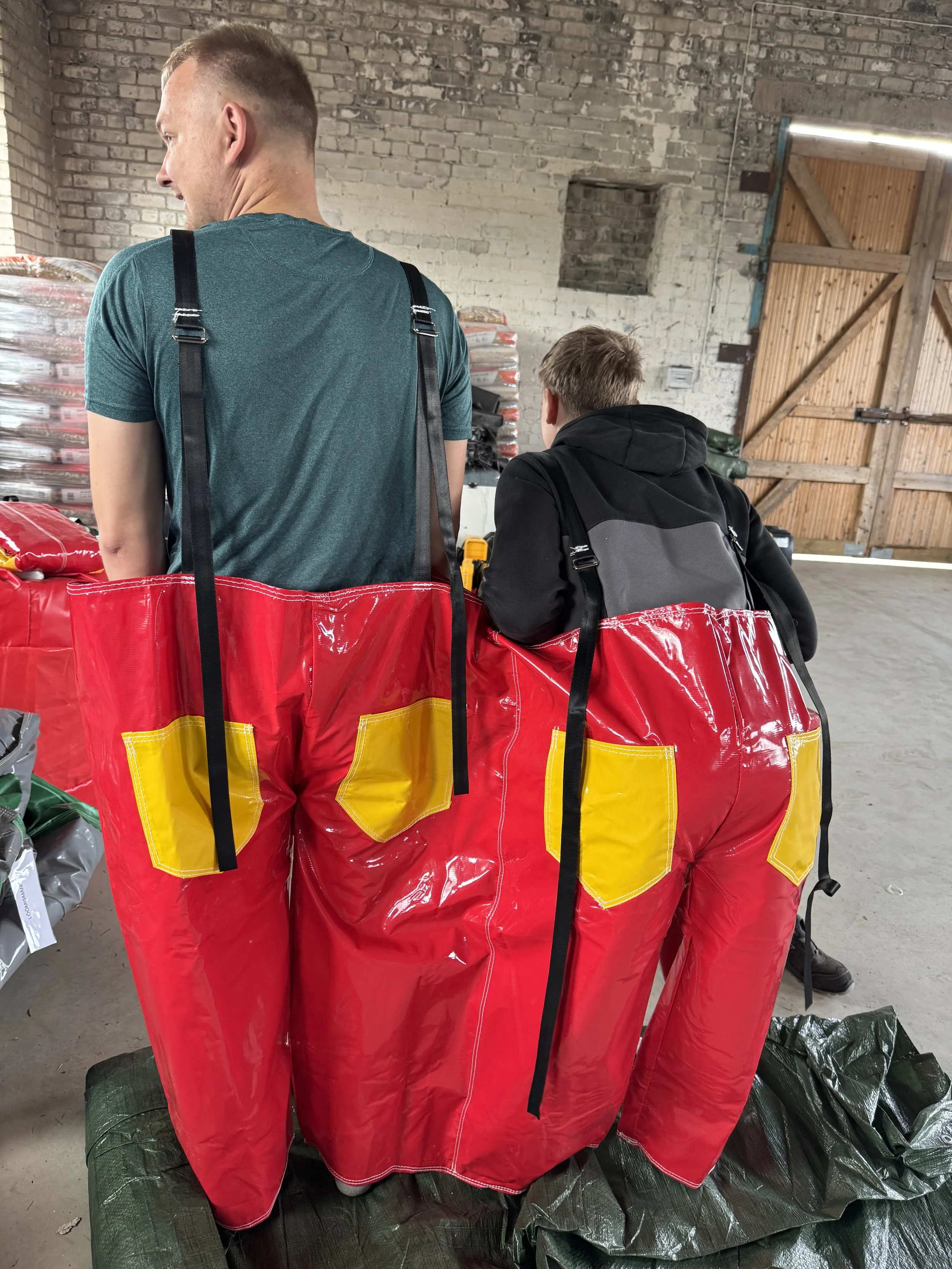 Kahepüksimäng | Lõbus tiimimäng koostöö ja nalja fännidele