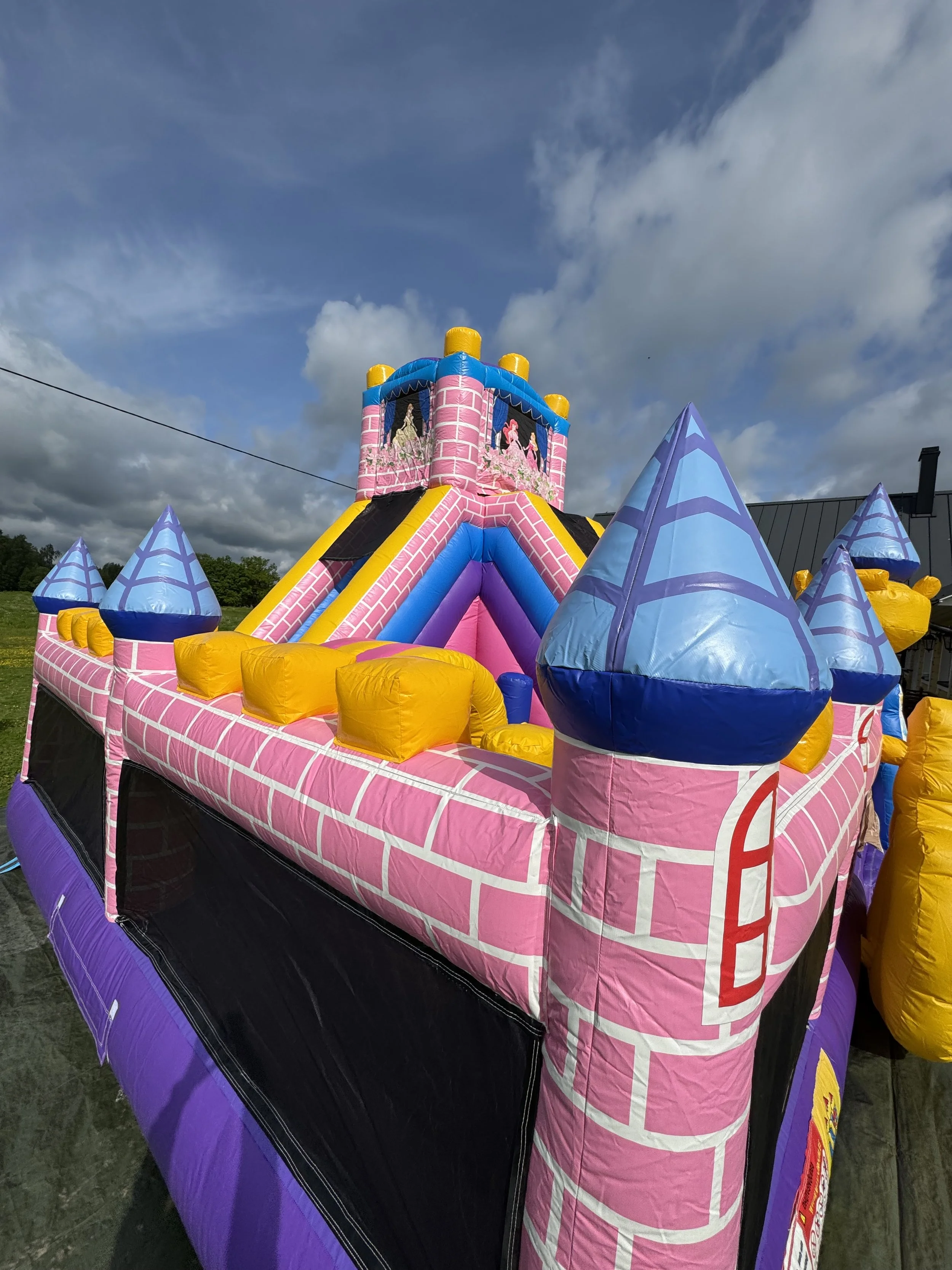 Printsessi loss batuut | Muinasjutuline täispuhutav seiklus alates 3. eluaastast

