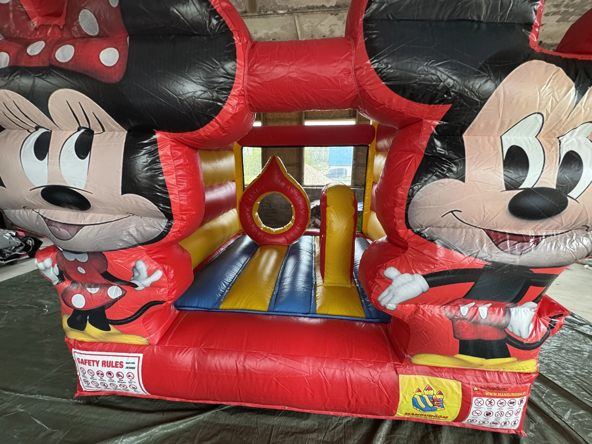 Minni batuut väikelastele | Turvaline täispuhutav hüppamisala kuni 6-aastastele

