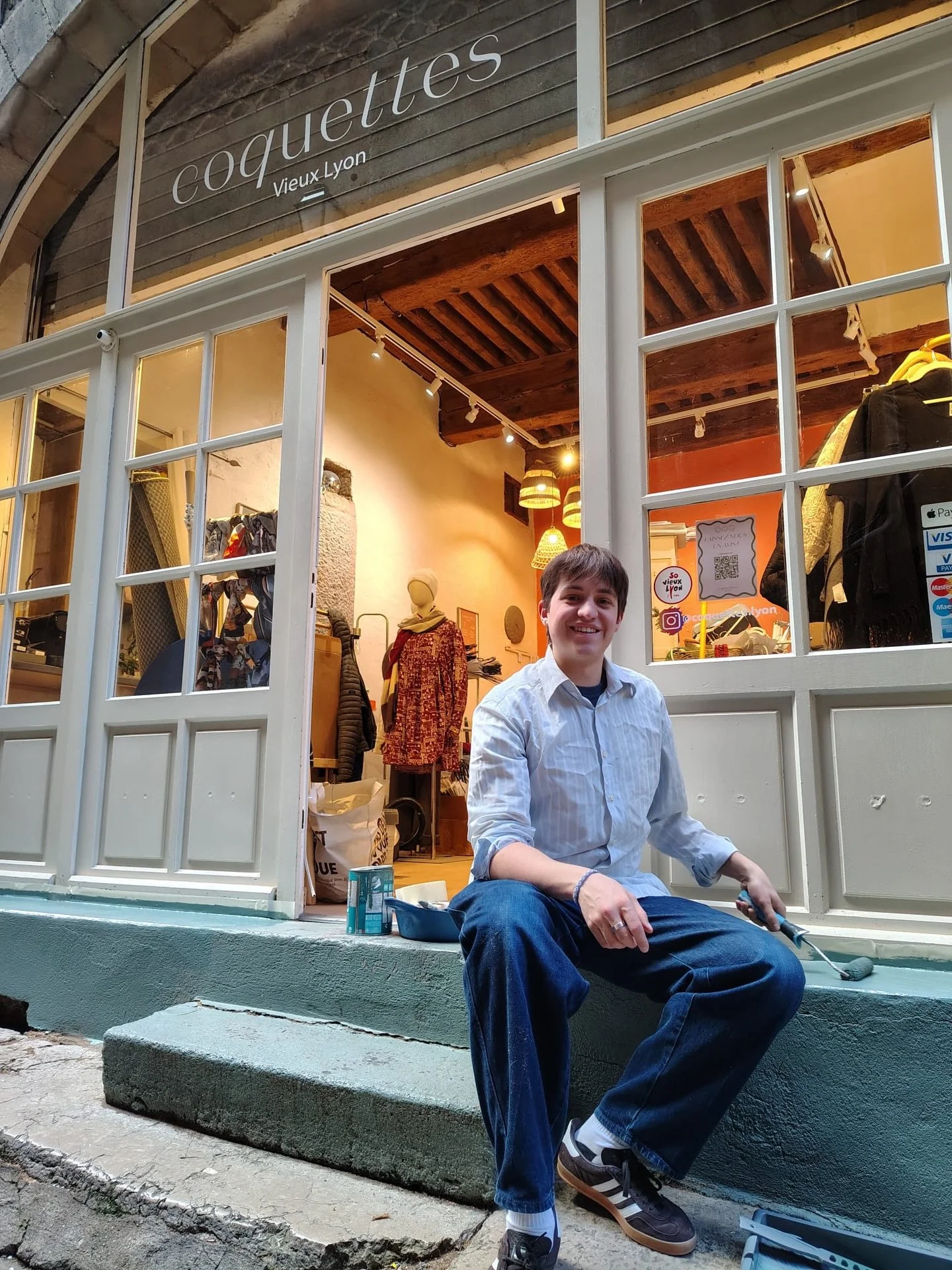 Work in progress ✨ h&acirc;te de vous retrouver bient&ocirc;t!

Feel Fabulous, Be Coquettes 💕

📍24 rue Gabillot, Lyon 3
📍4 rue de la Fronde, Lyon 5

#coquetteslyon #modefemme #lyon #shoppinglyon #boutique