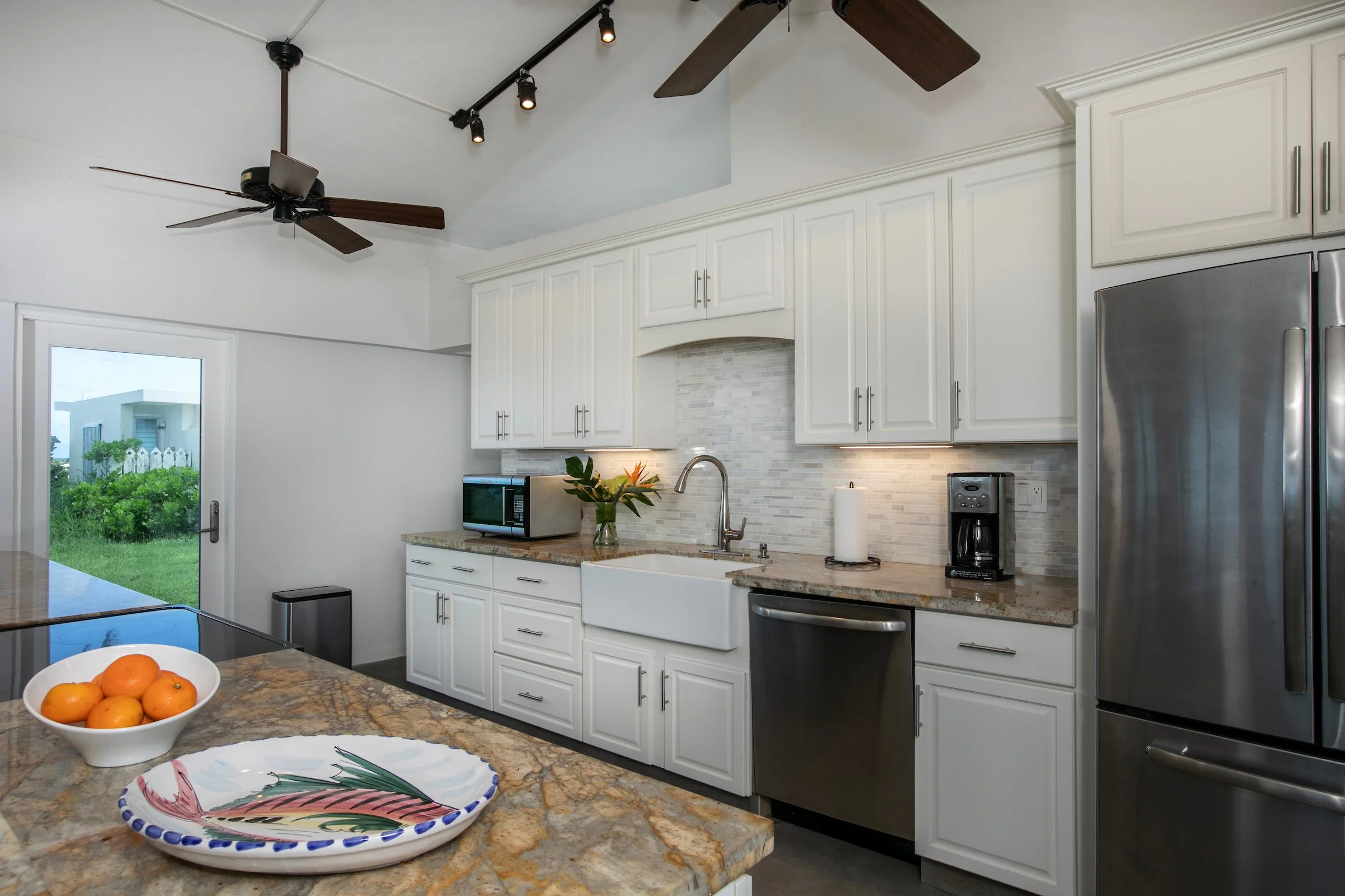 beach-house-kitchen.jpg