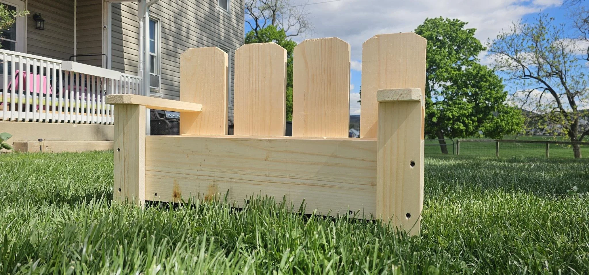 bench flower planter side.jpeg