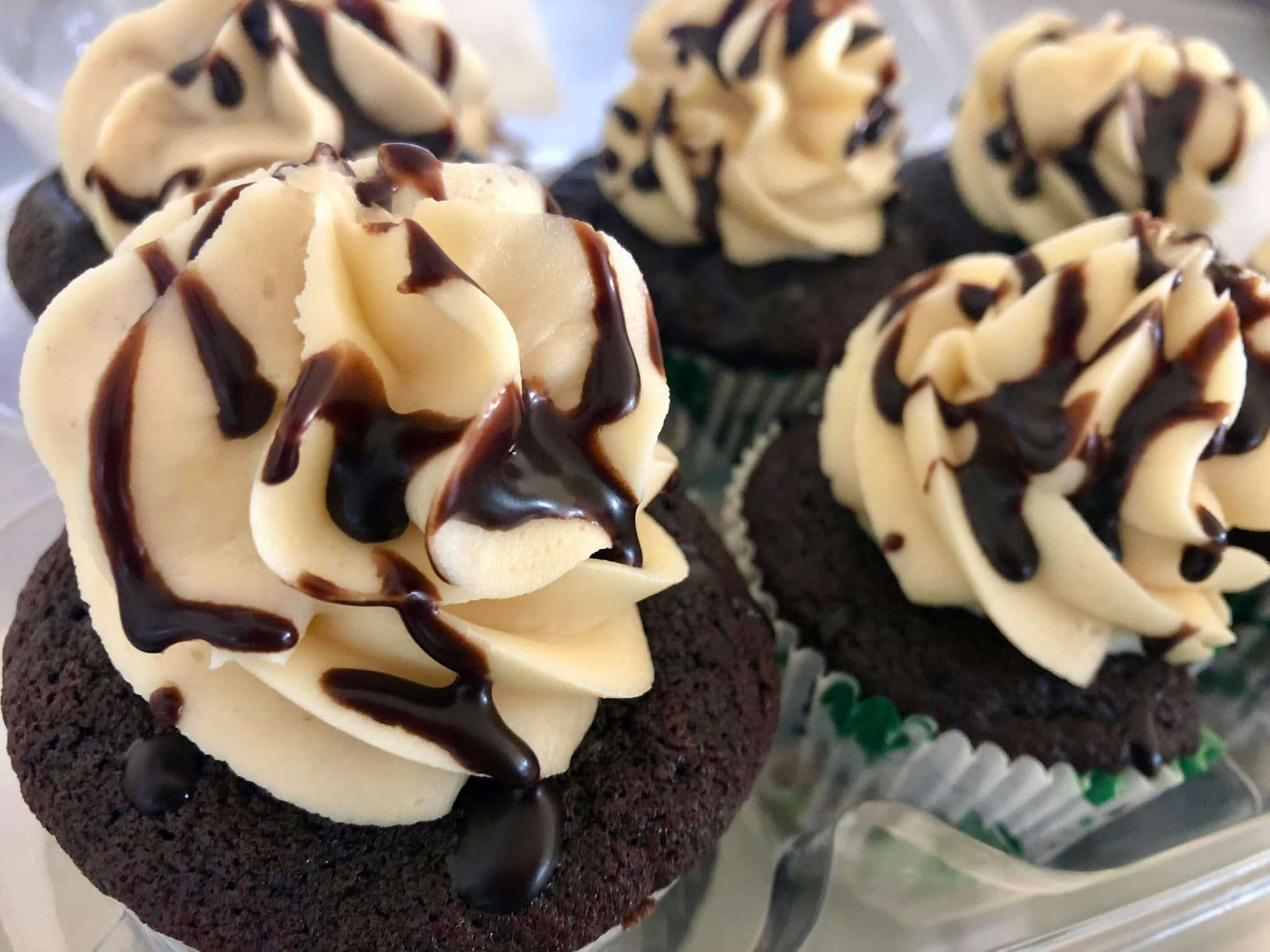 chocolate peanut butter cupcake.png