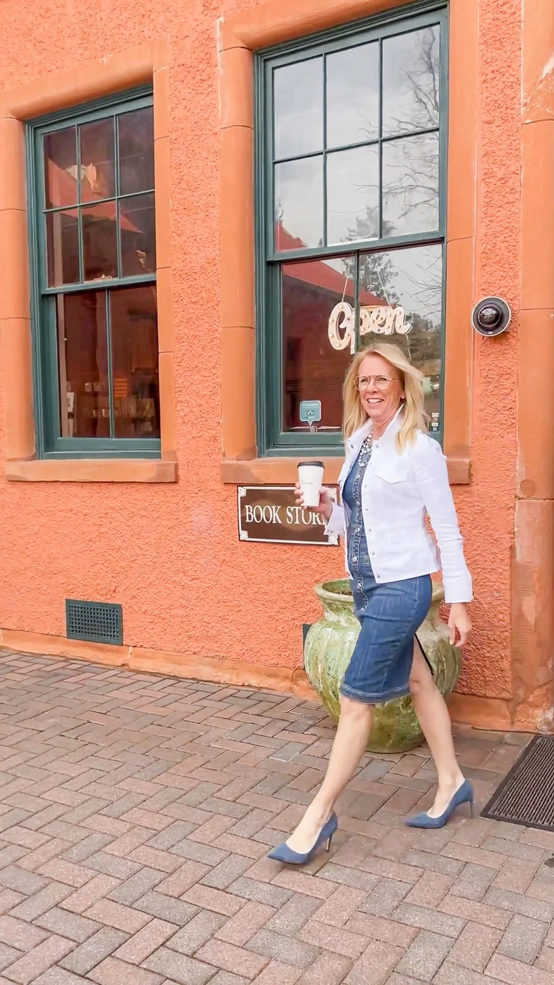 SLEEVELESS DENIM DRESS