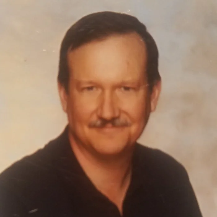 Picture of Chris Bennett, Author