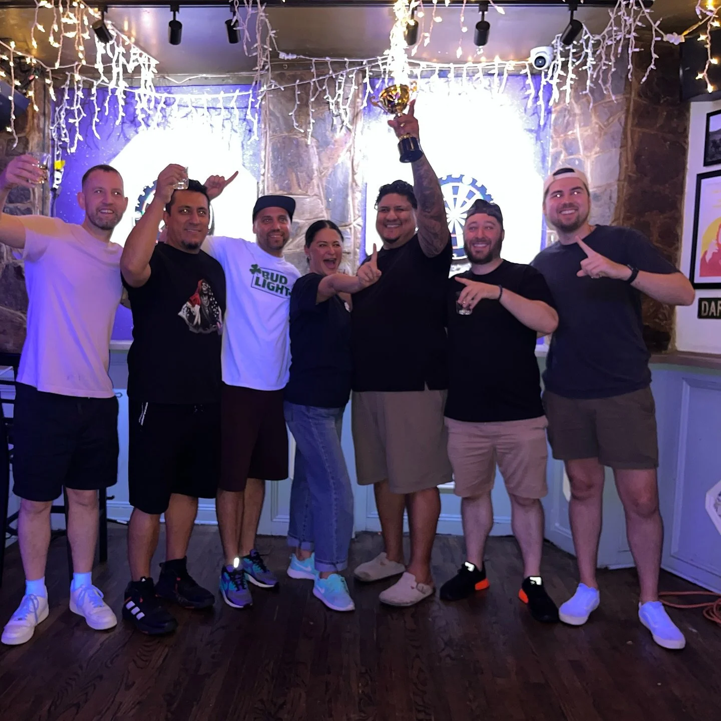 After days, months &amp; years talking about bringing home some silverware. @infamouschef has finally done it with some of the greatest dart players around. 

Congrats to the Wild Goose team who won the darts league tonight. A long time coming. But s