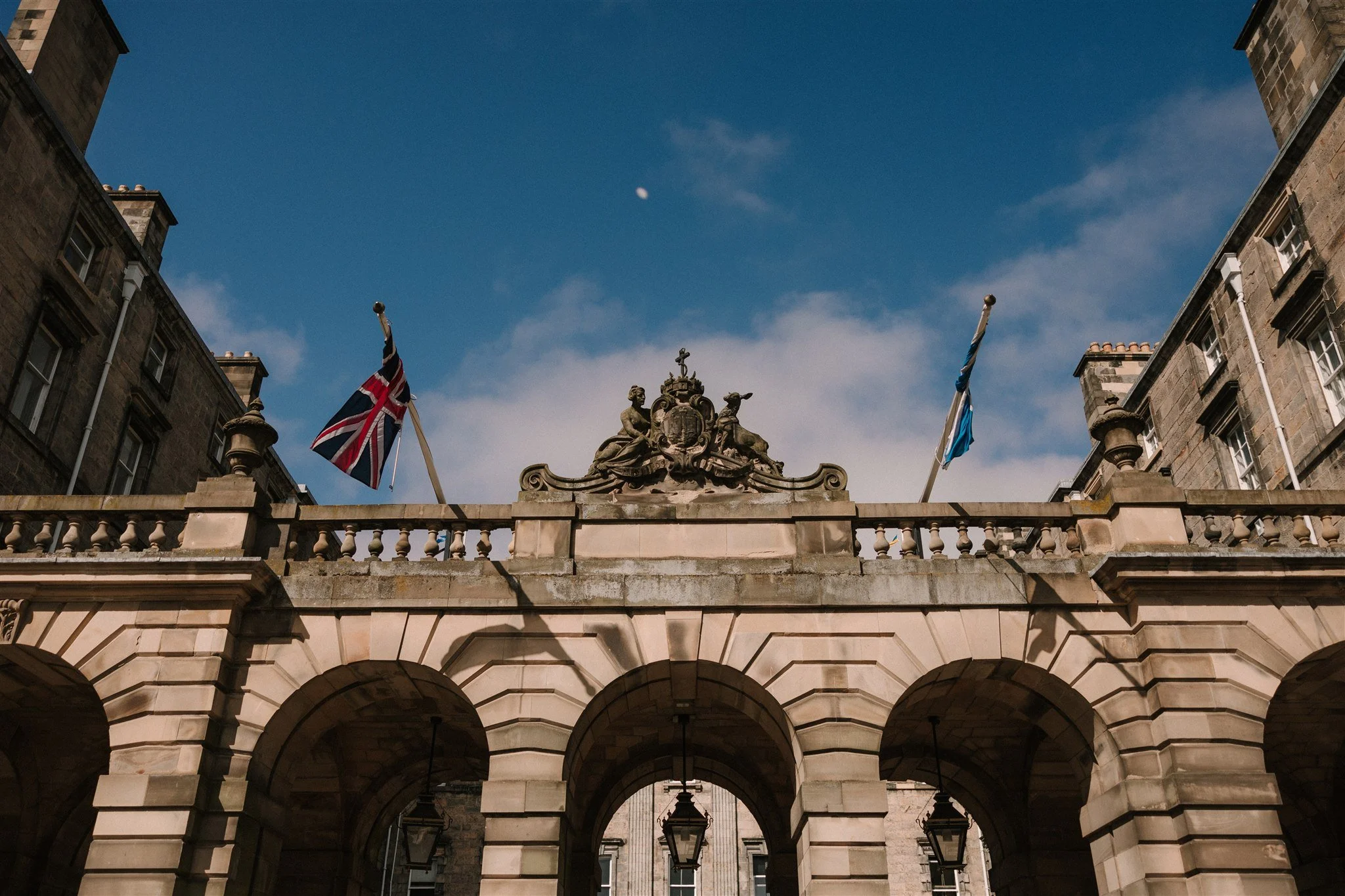 Edinburgh-wedding-city-chambers