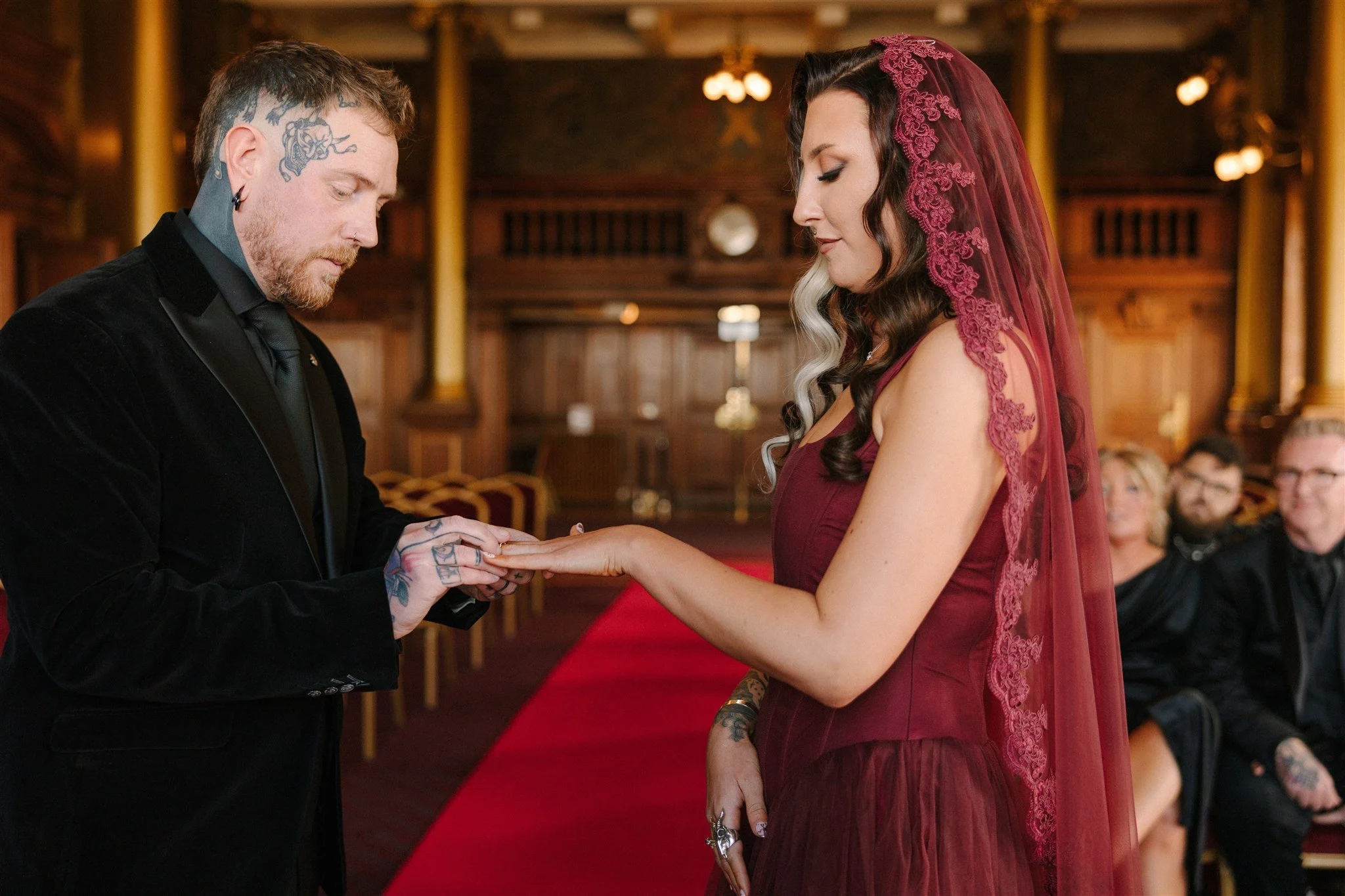 Edinburgh-wedding-city-chambers