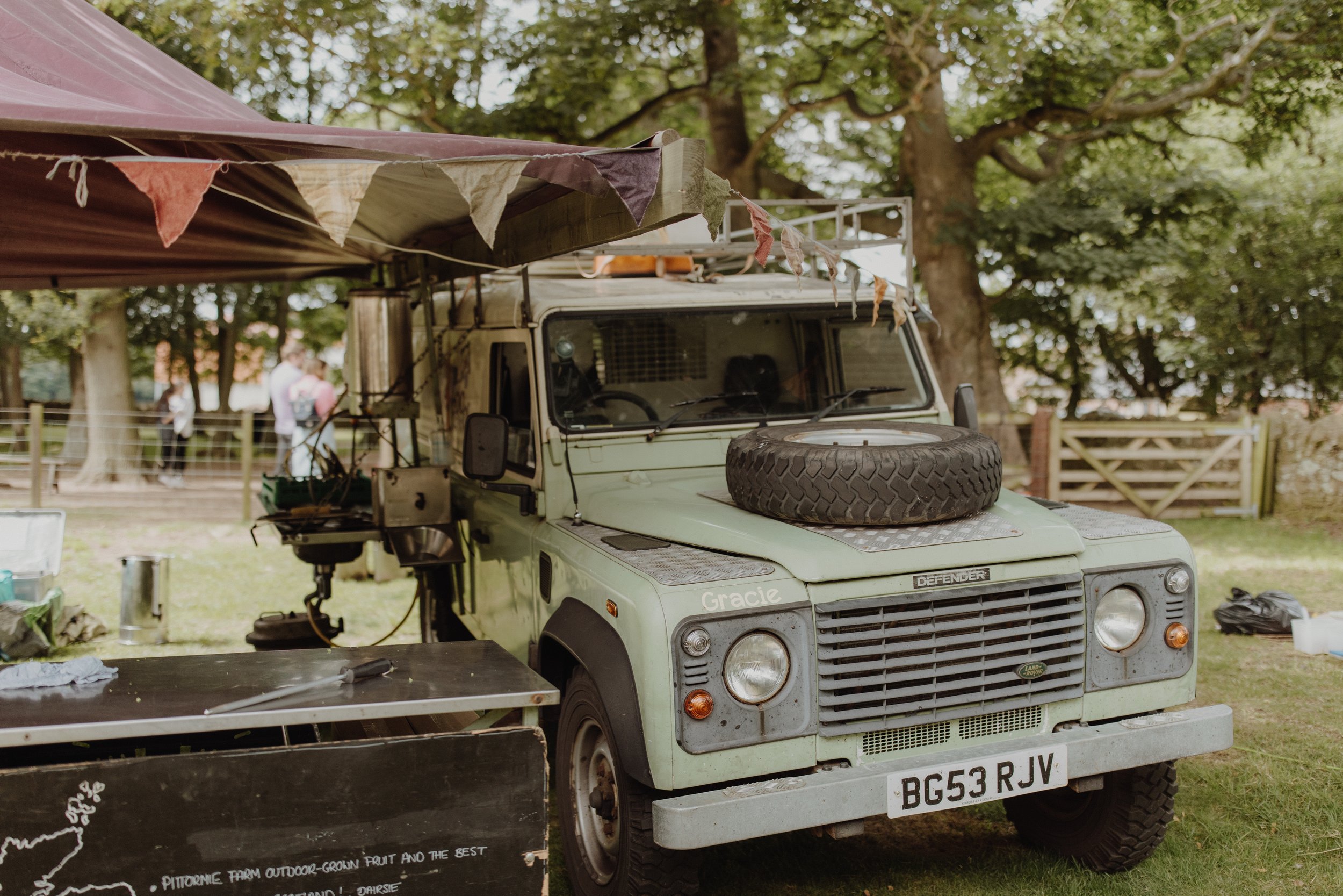 tradition-Edinburgh-weddings