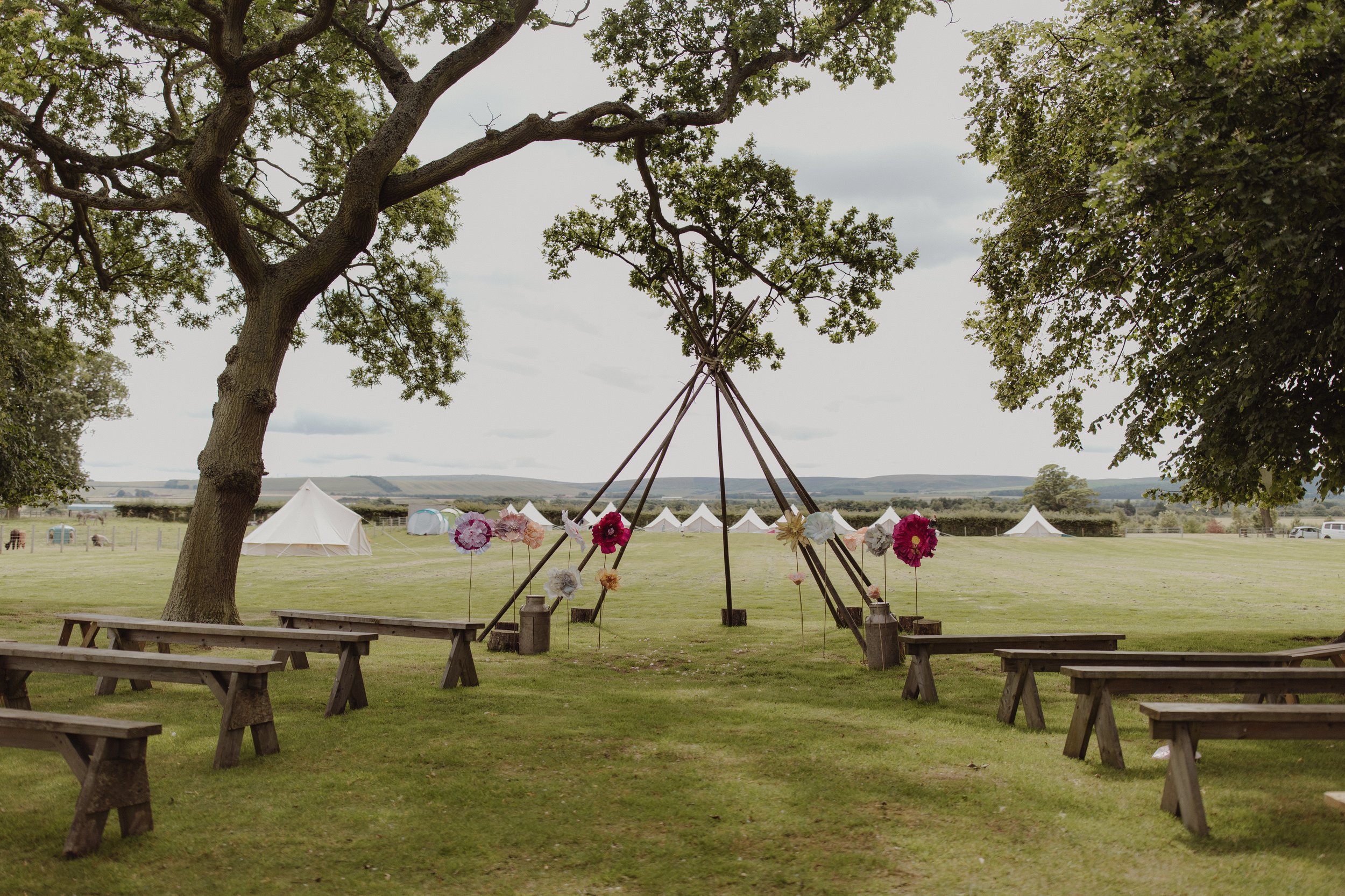 tradition-Edinburgh-weddings