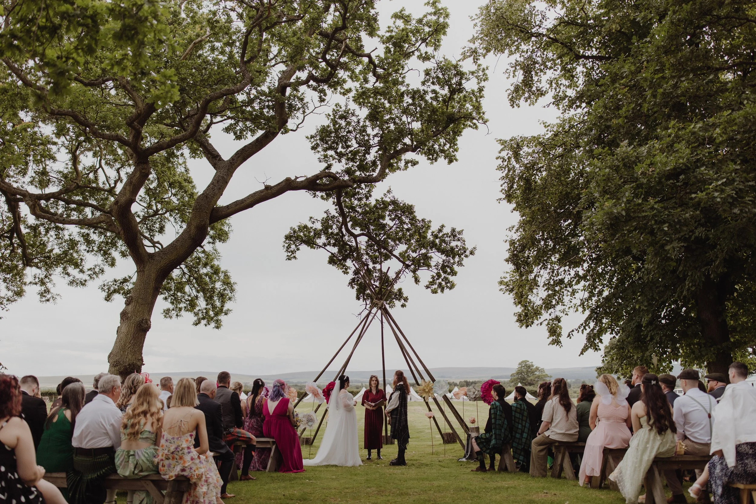 tradition-Edinburgh-weddings