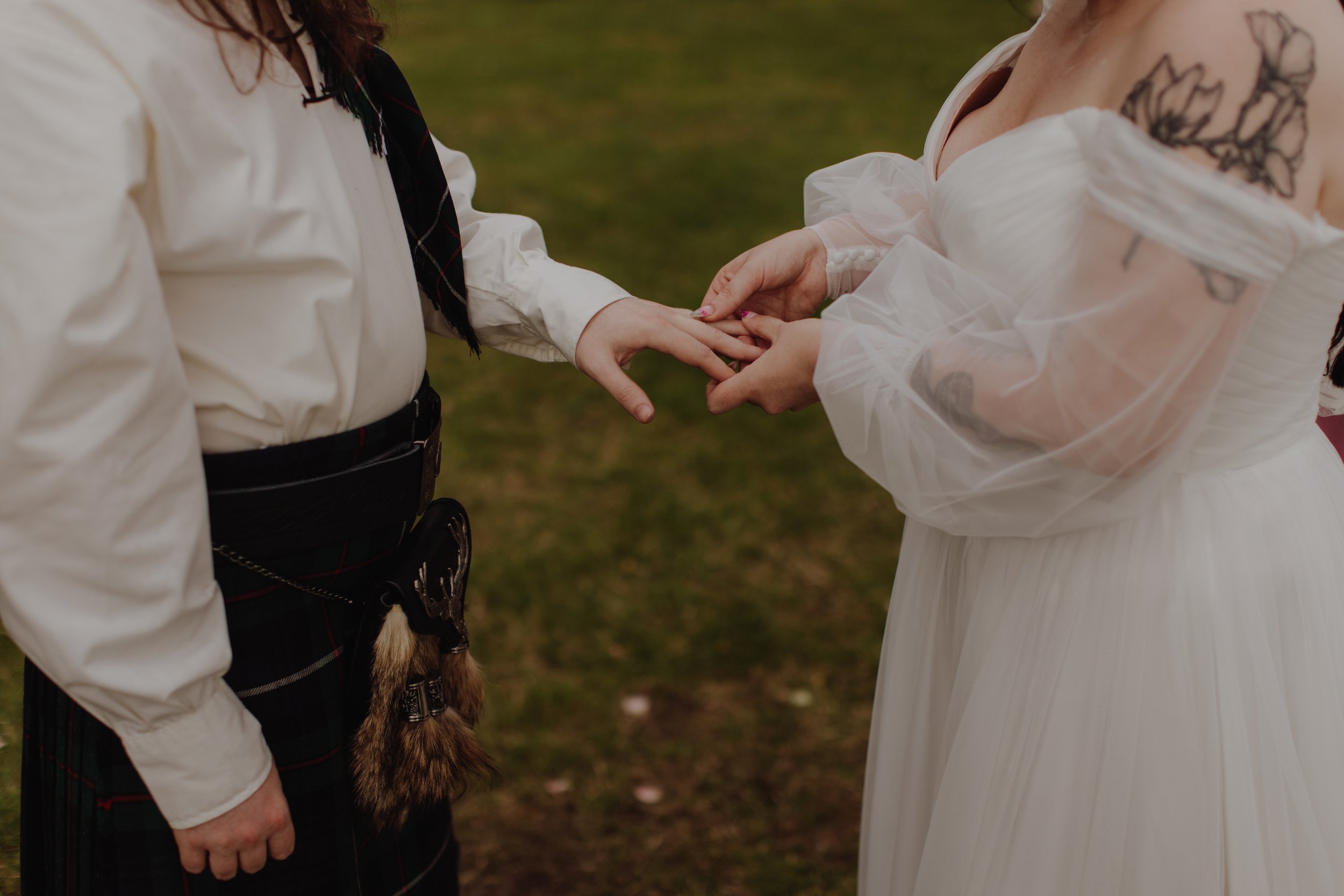 tradition-Edinburgh-weddings