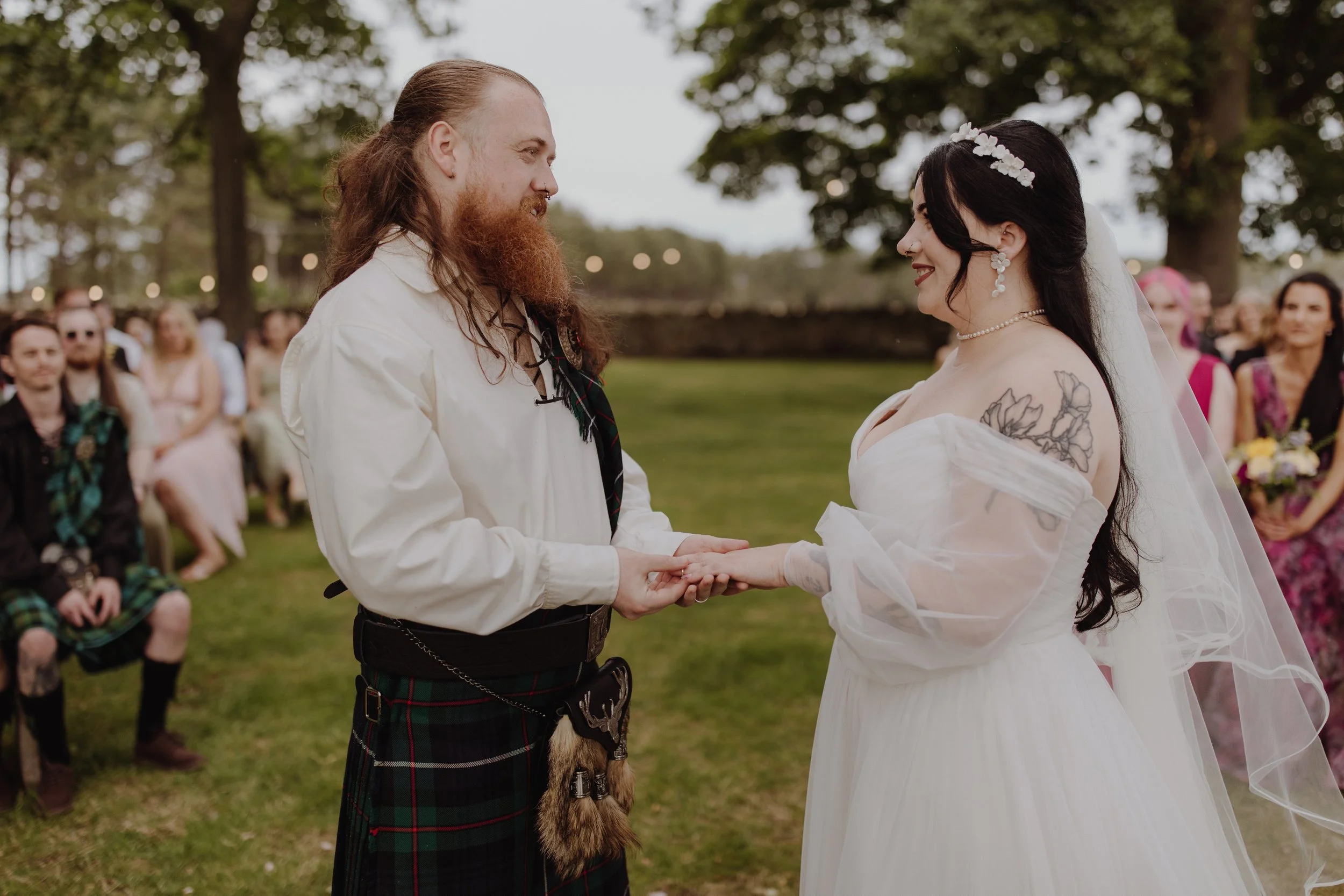 tradition-Edinburgh-weddings