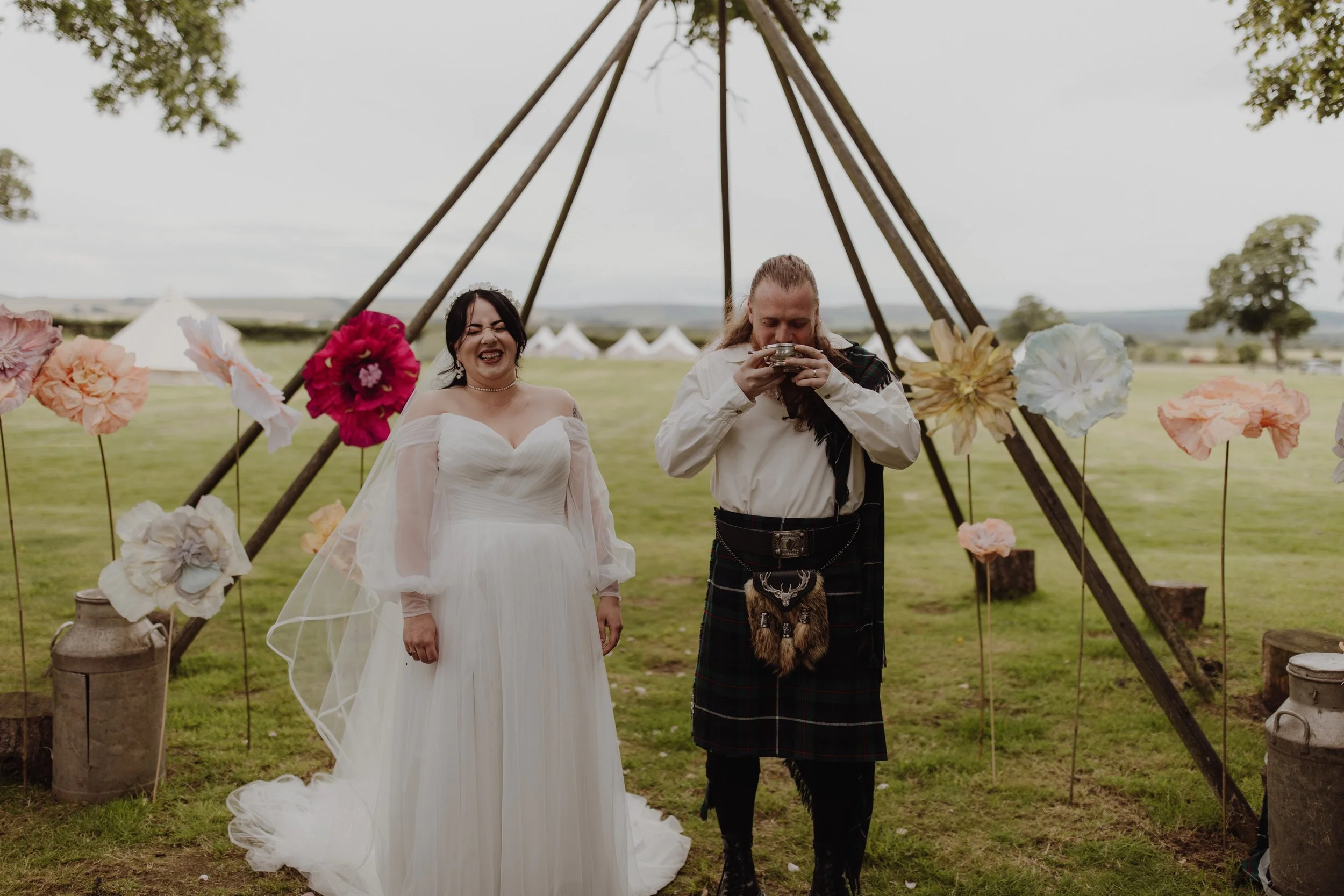 tradition-Edinburgh-weddings