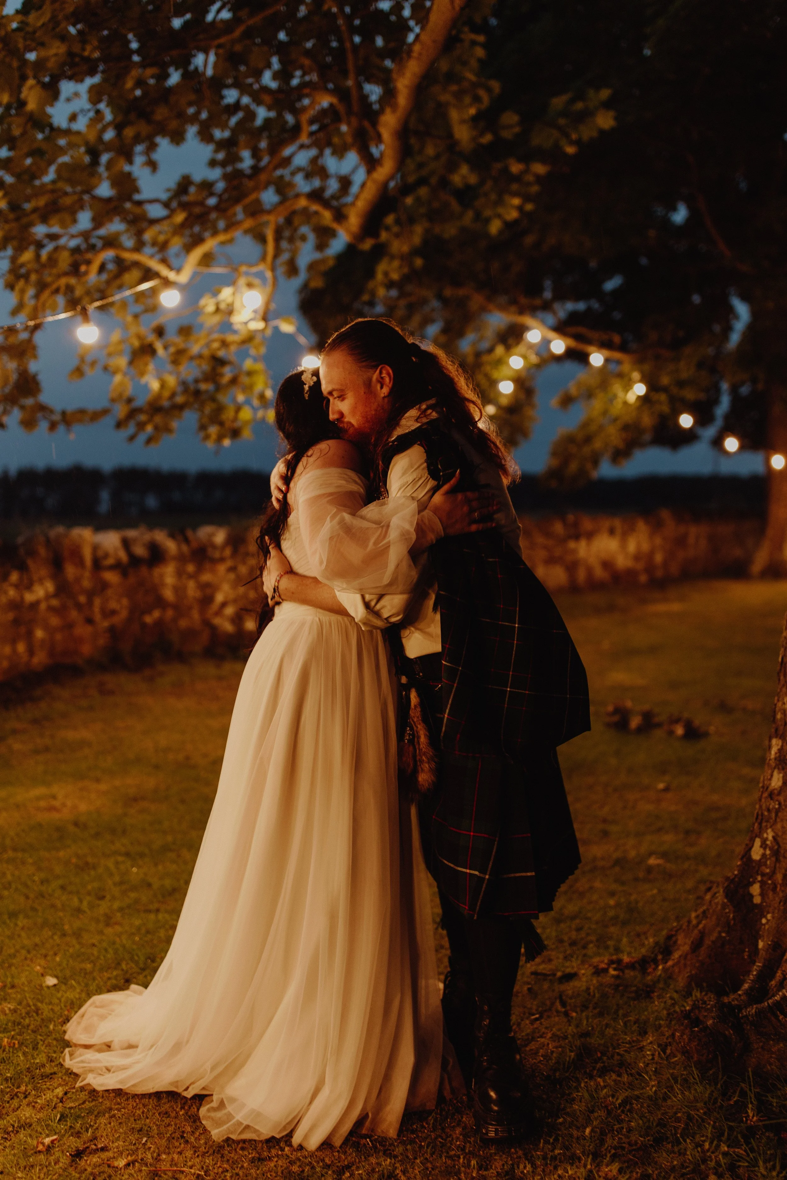 tradition-Edinburgh-weddings
