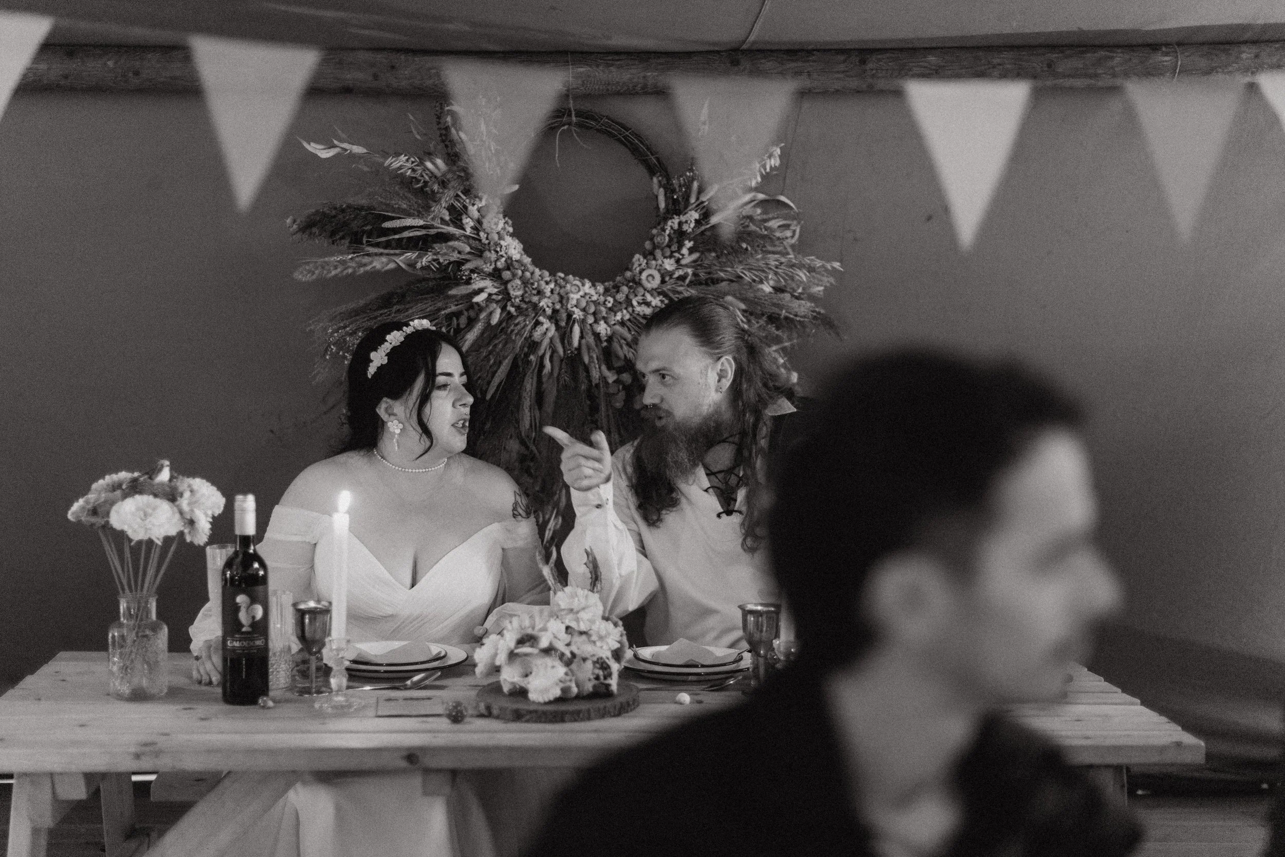 tradition-Edinburgh-weddings