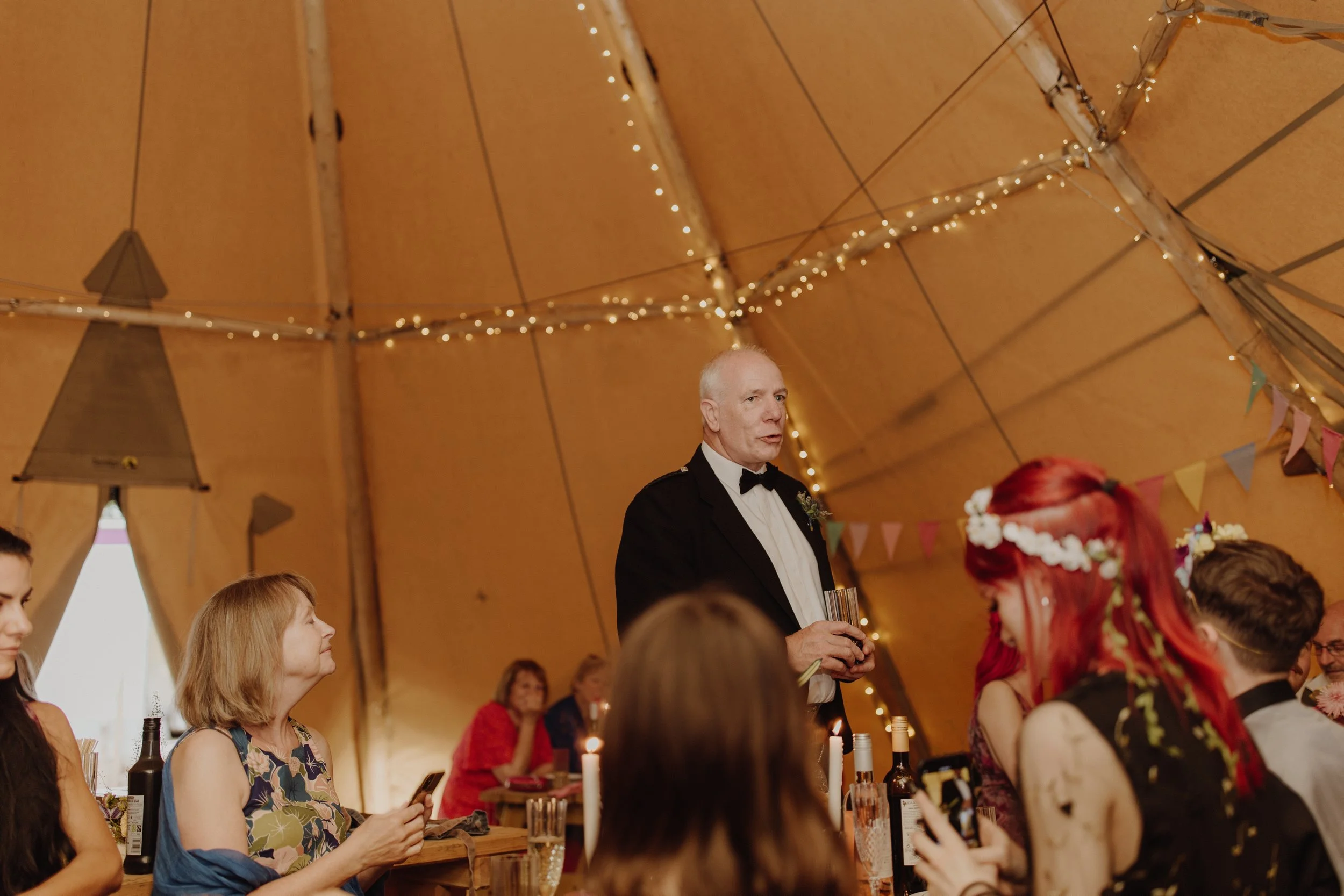 tradition-Edinburgh-weddings