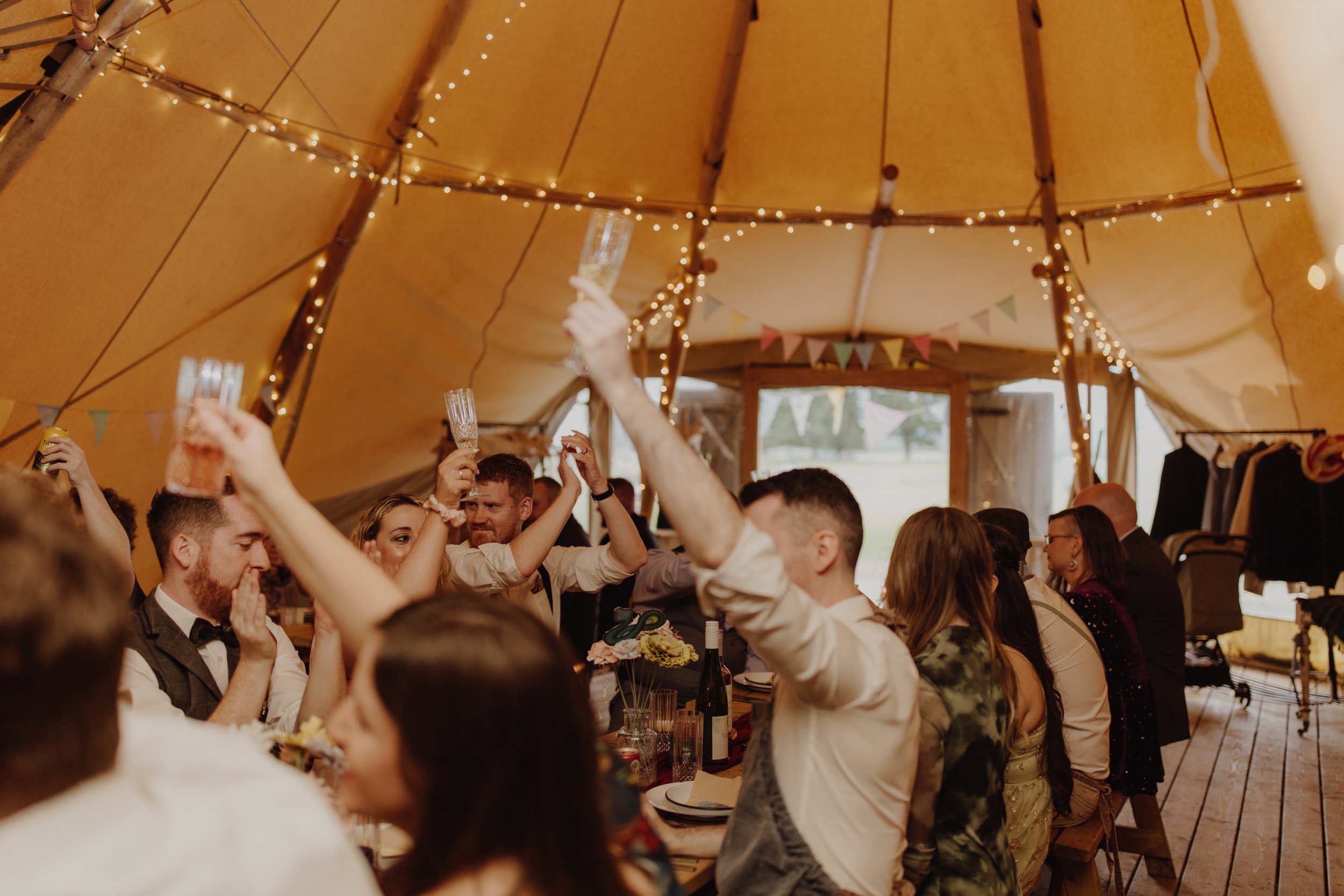 tradition-Edinburgh-weddings
