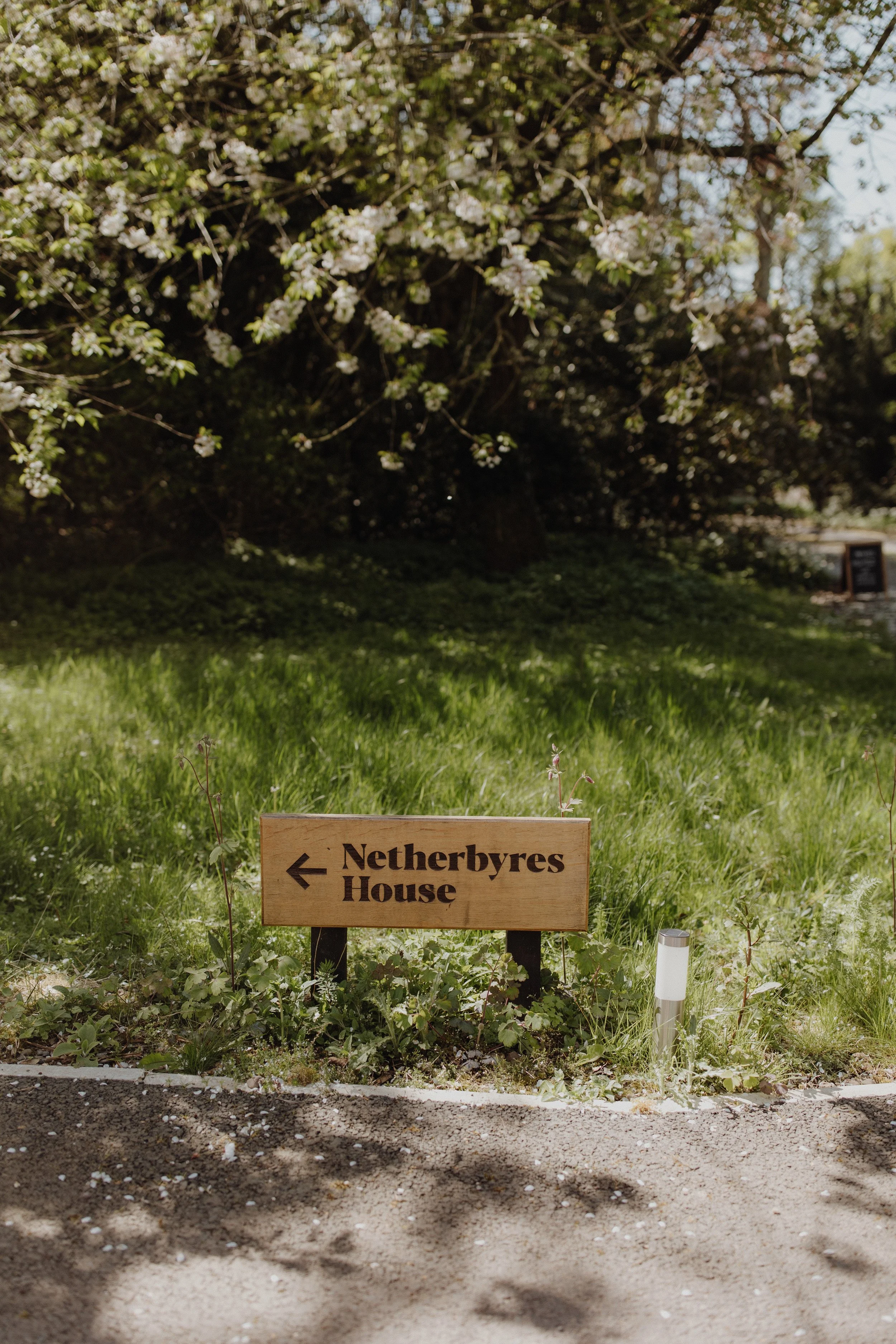 wedding-at-netherbyres-house