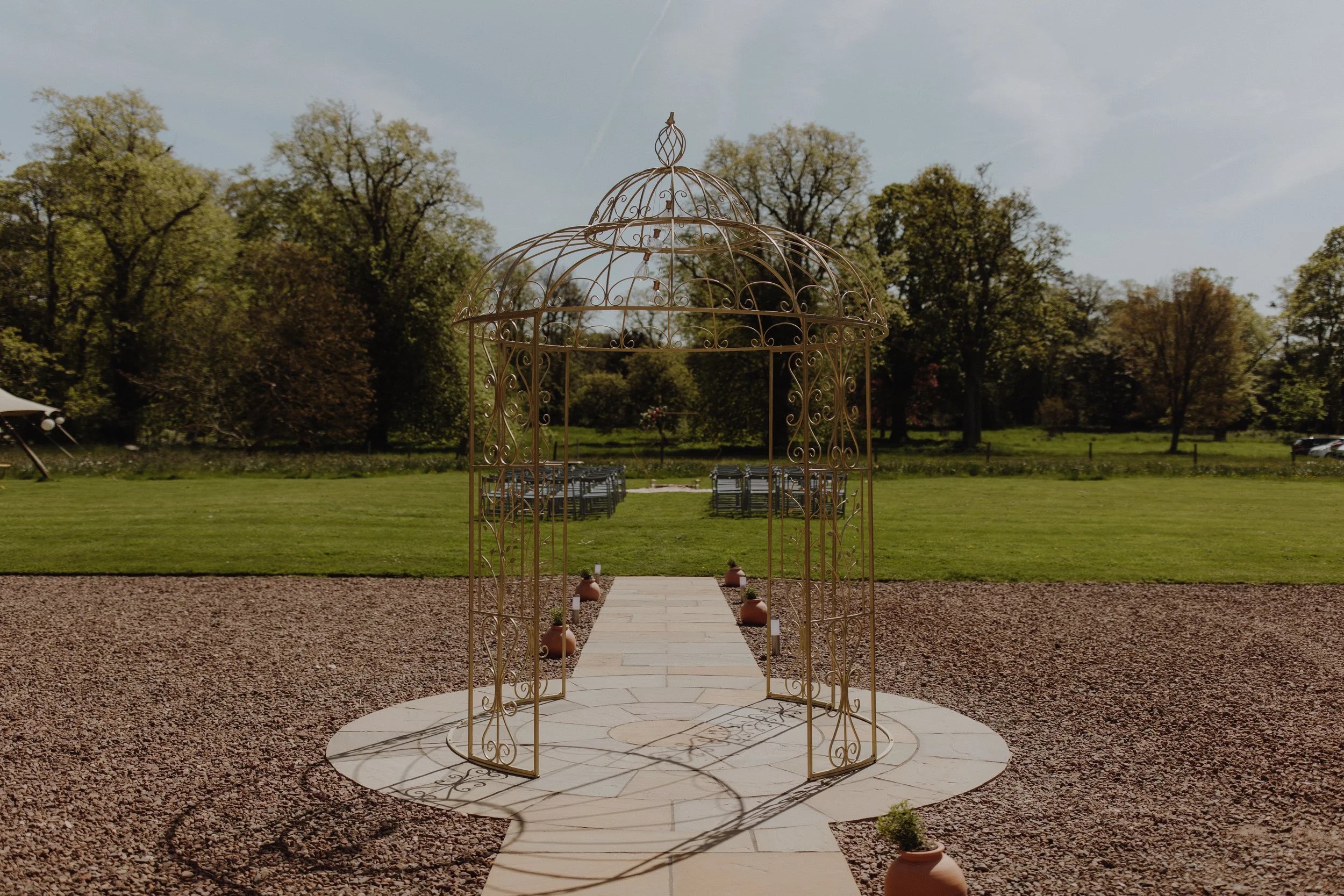 wedding-at-netherbyres-house