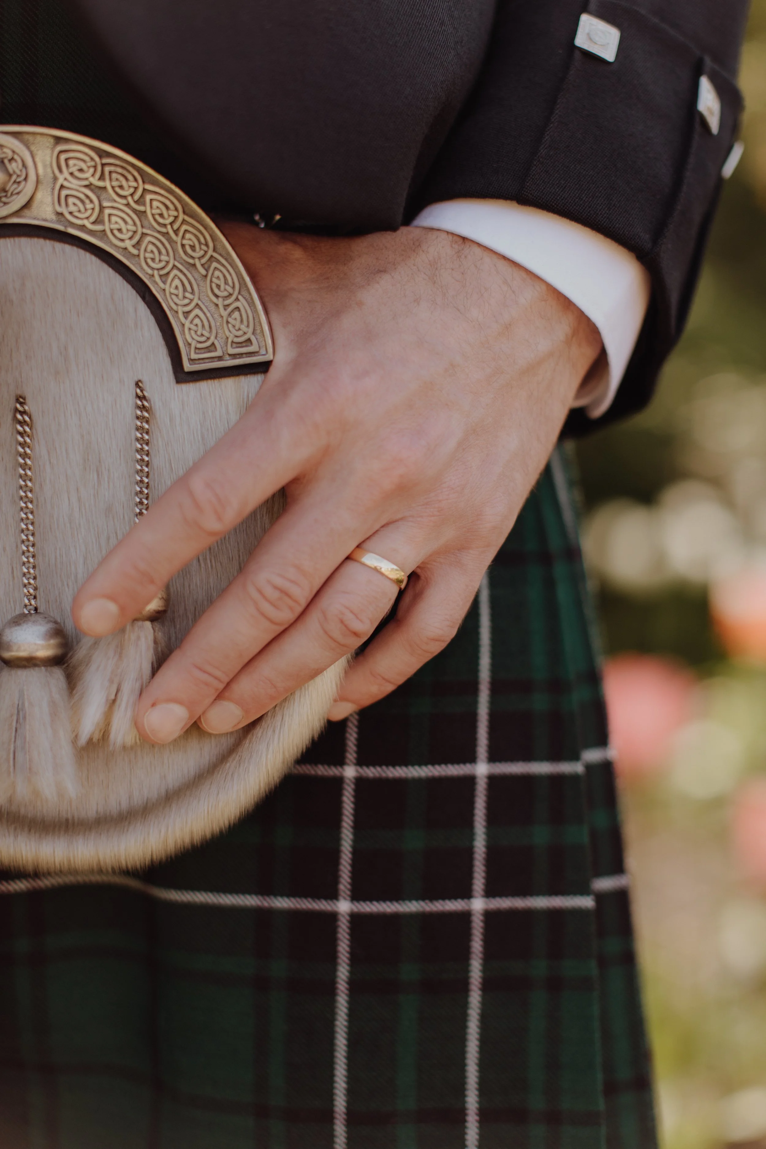 wedding-at-netherbyres-house