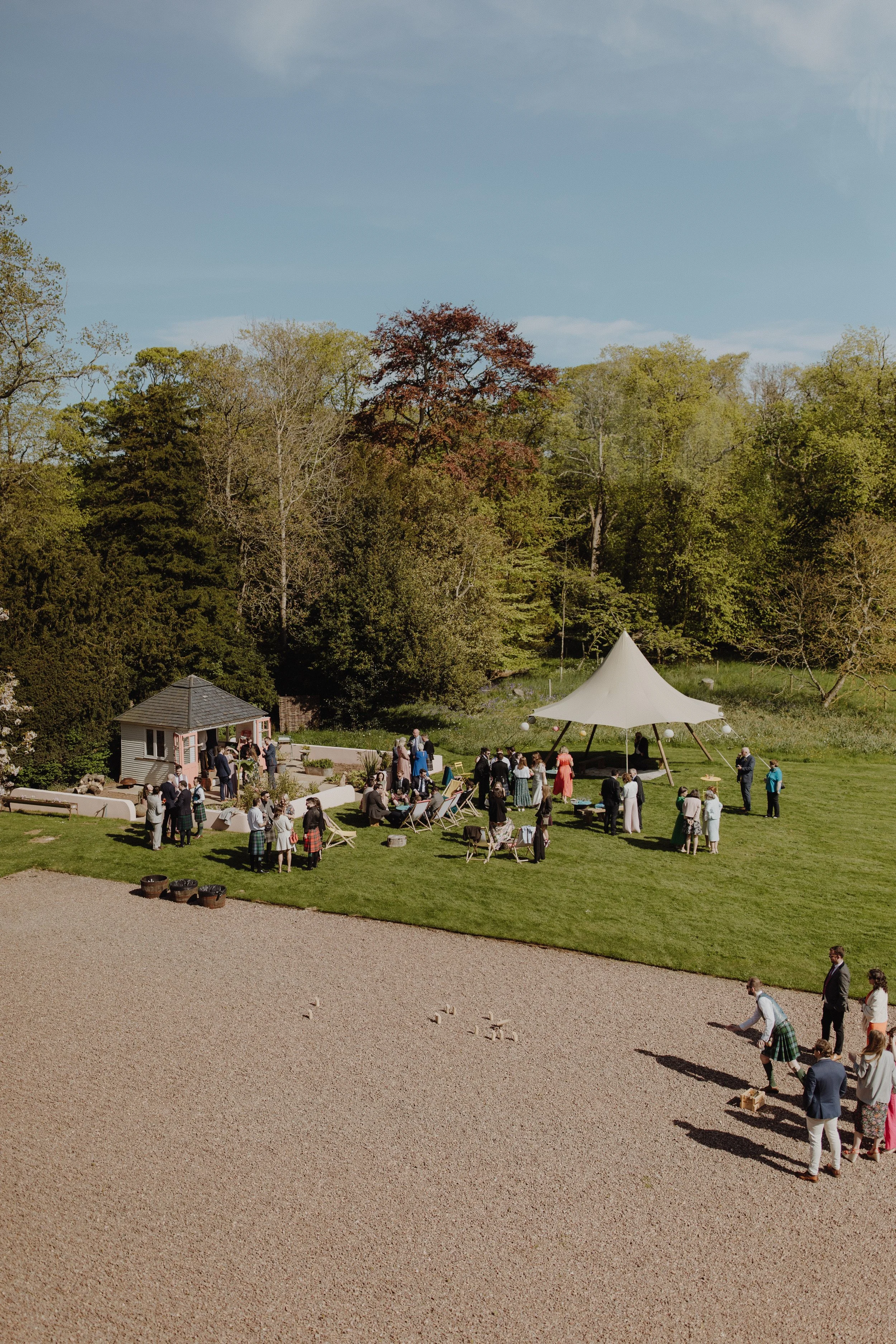wedding-at-netherbyres-house