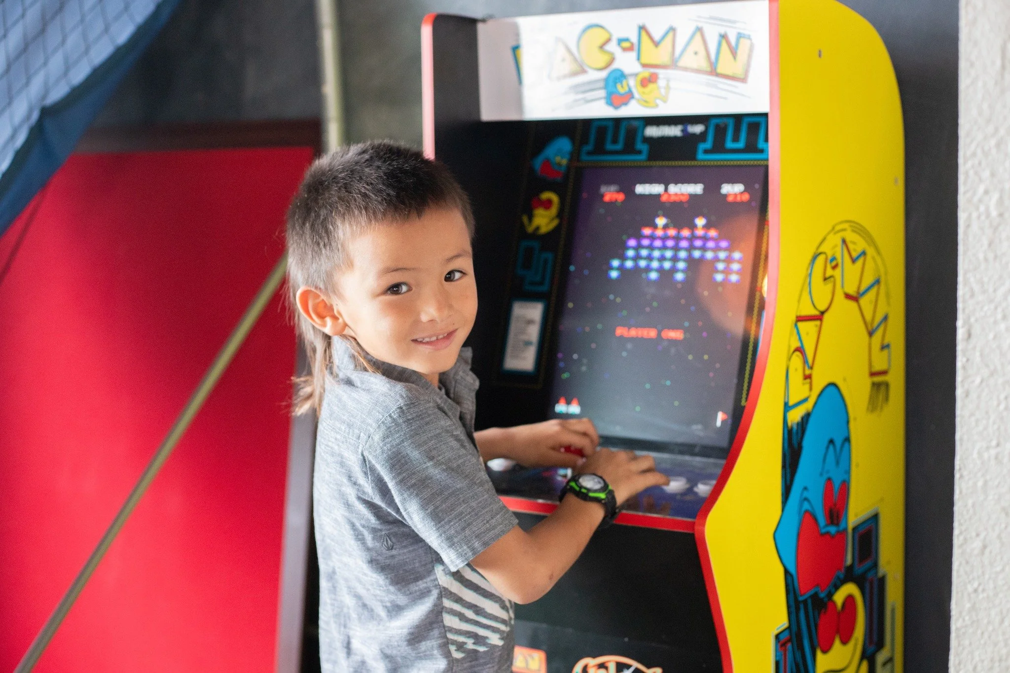 🎮✨ Welcome to the Keiki Zone! Little ones can play while the grown-ups relax with great food and drinks. Fun for the whole family at Coco Deck!

#cocodecklahaina #cocodeck #lahaina #oceanfrontdining #mauirestaurant 
#maui #thekitchenassassin #cocode