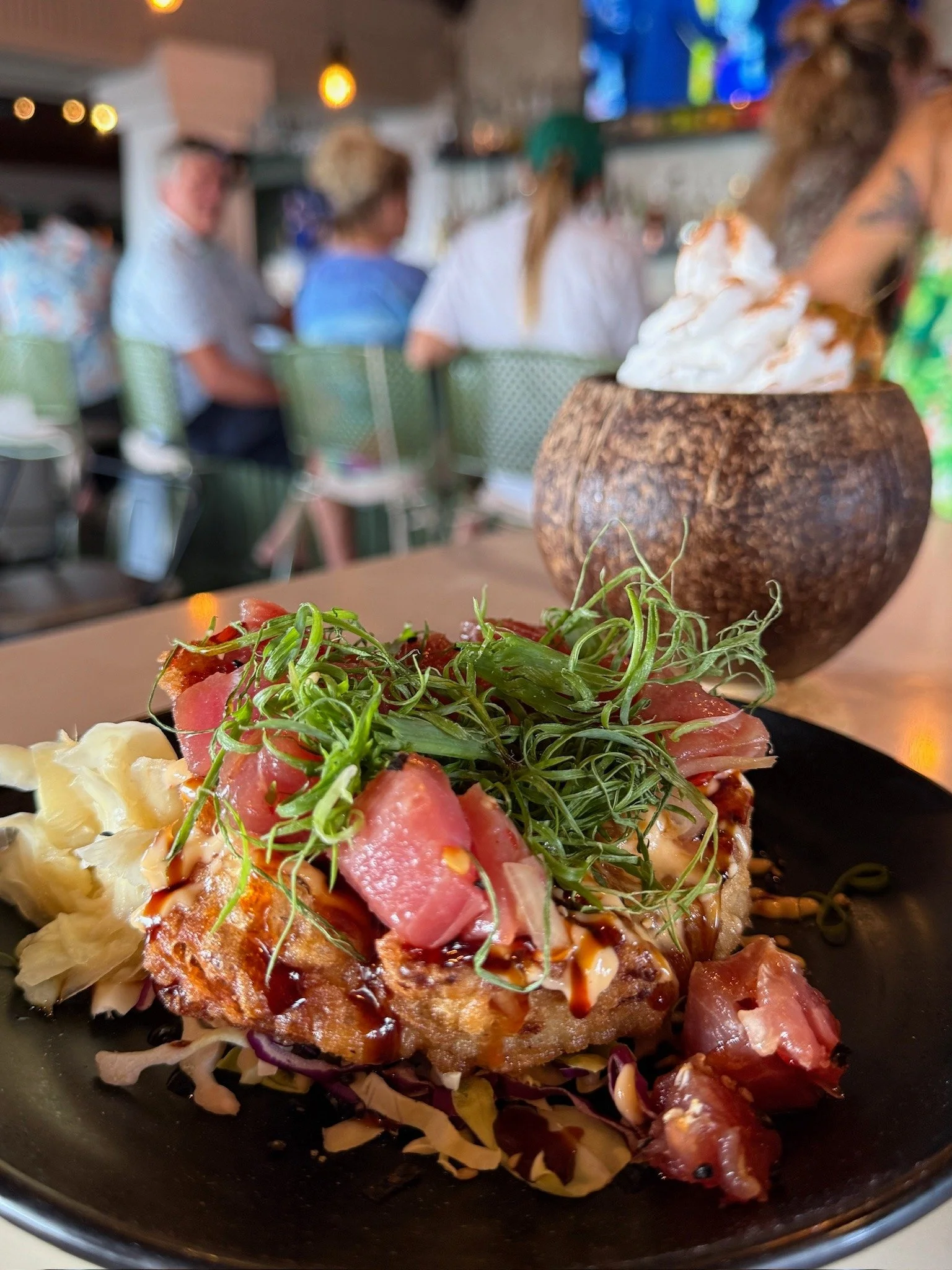 A favorite for a reason. 👀 Try the Poke Donut during your next Coco Deck visit! ✨

#cocodecklahaina #thekitchenassassin #bestnewrestaurant #lahaina #frontstreet