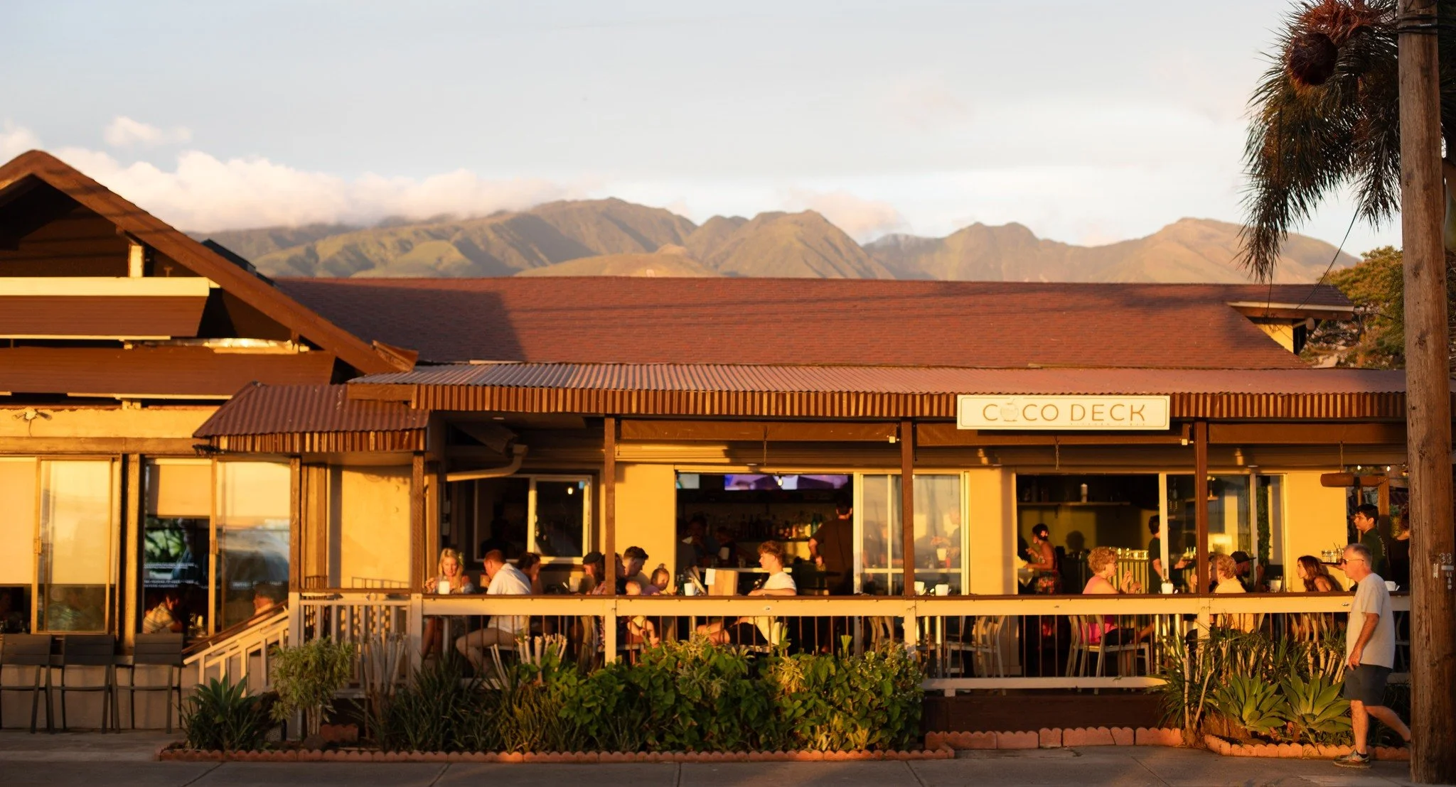 Golden hour looks good on us. Vote Coco Deck Best New Restaurant @10best  @usatoday  Link to vote in our bio! Book a table for sunset and enjoy the view. ☀️ #10best 

#usatoday #cocodecklahaina #maui #thekitchenassassin #bestnewrestaurant
