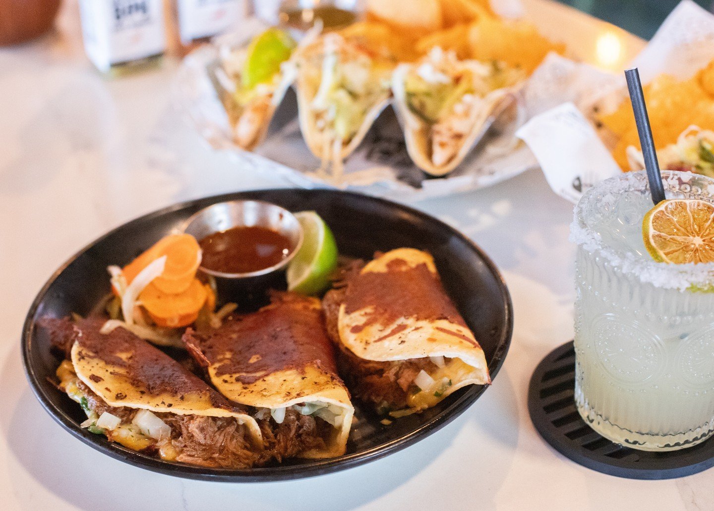 Say less&hellip; tacos and margaritas are the plan. 🌮🍹⁠
⁠
Catch Happy Hour at Coco Deck from 2&ndash;5pm daily!⁠
⁠
#MauiHappyHour #MauiDining