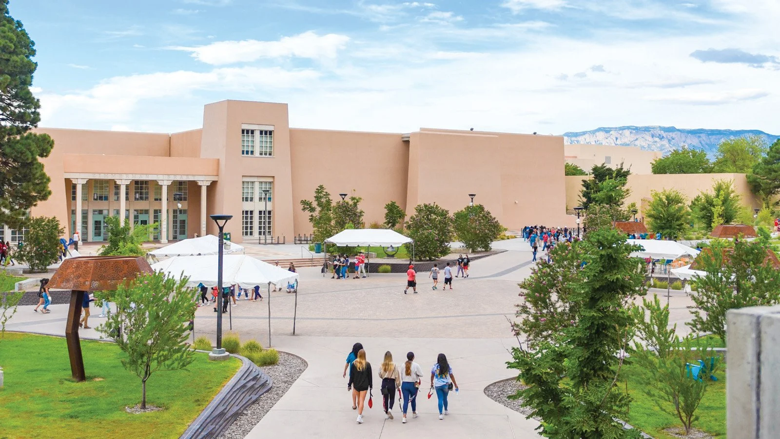 UNM Relaunching Center to Aid Students in Recovery