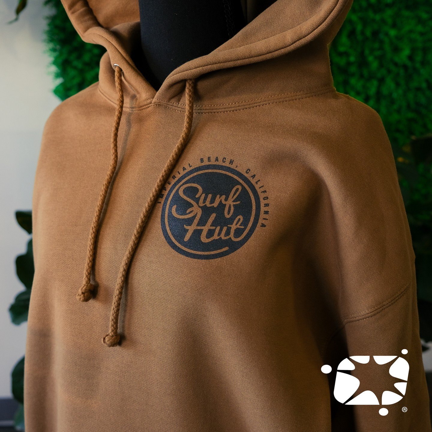 Looking for high quality custom apparel but don't know where to start?

Our experts at BocaRio🌀 are here to help guide you. Thank you to our neighbors @surfhut for the continued support! 🏄🏻&zwj;♂️

Check out our website to get a quote today! 👕 Bo
