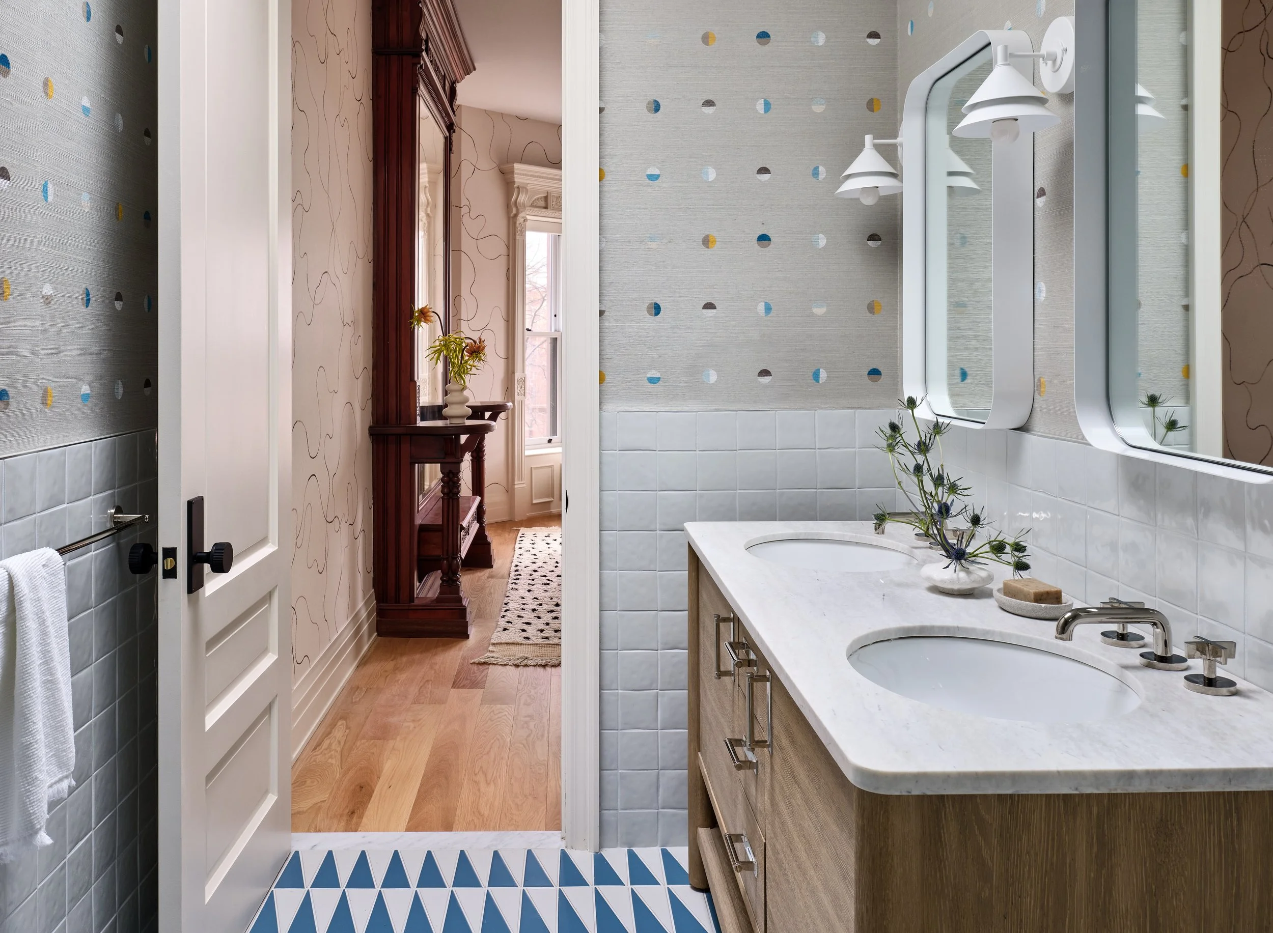 4.16.25 Lyons Studio_480 1st St_Web_02.jpg