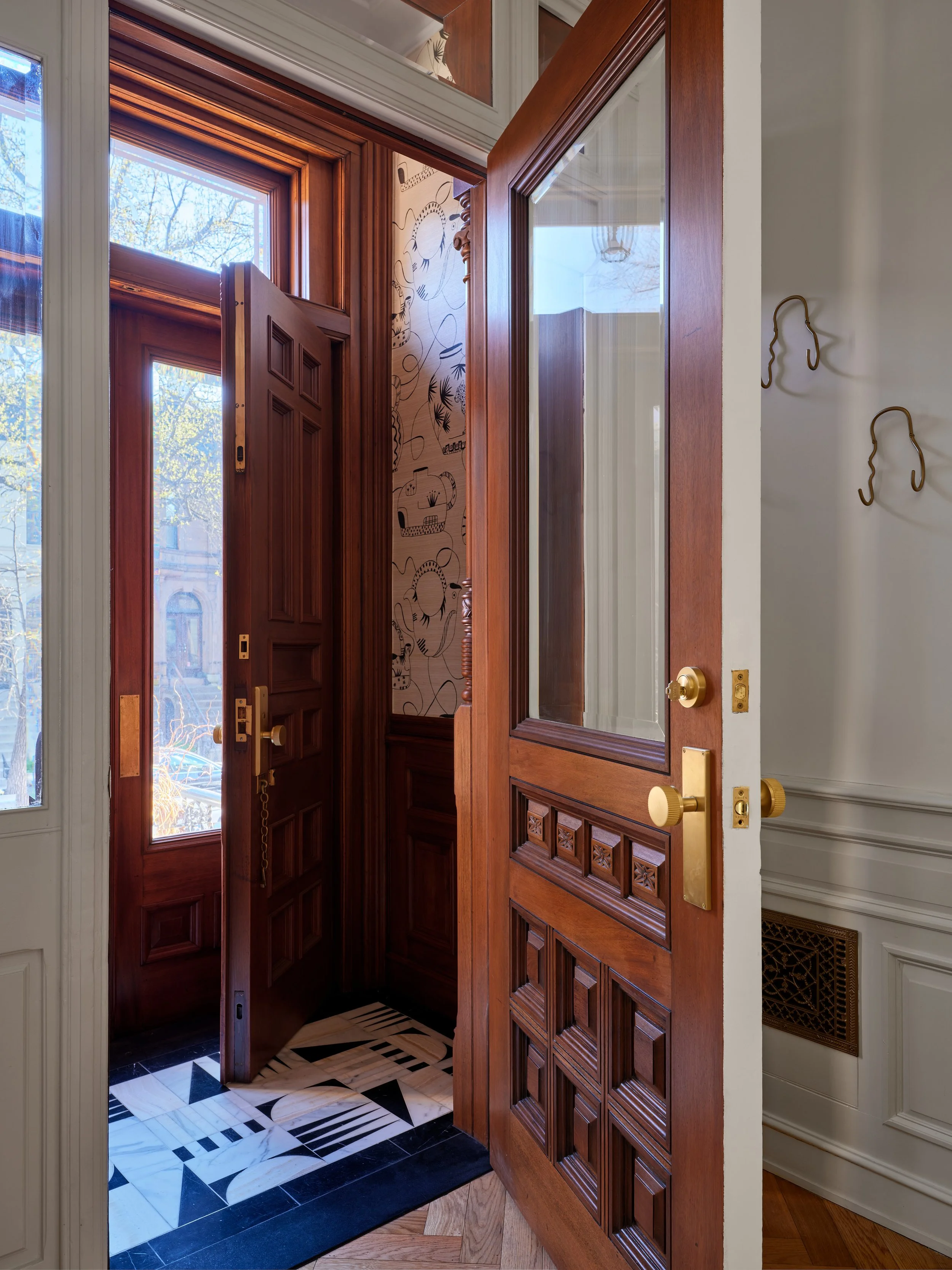 4.16.25 Lyons Studio_480 1st St_Web_23.jpg