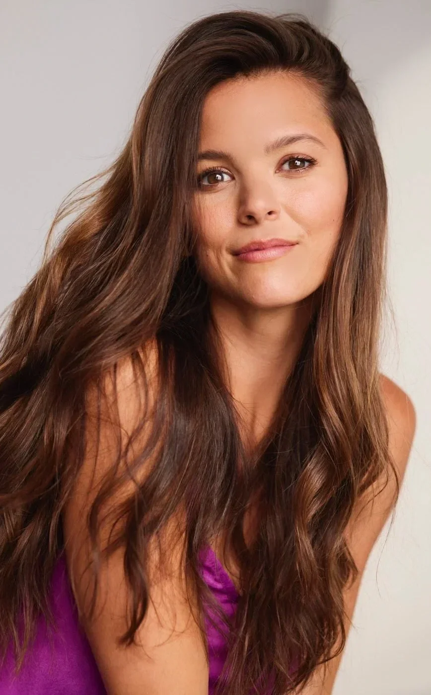 Actress Masey McLain