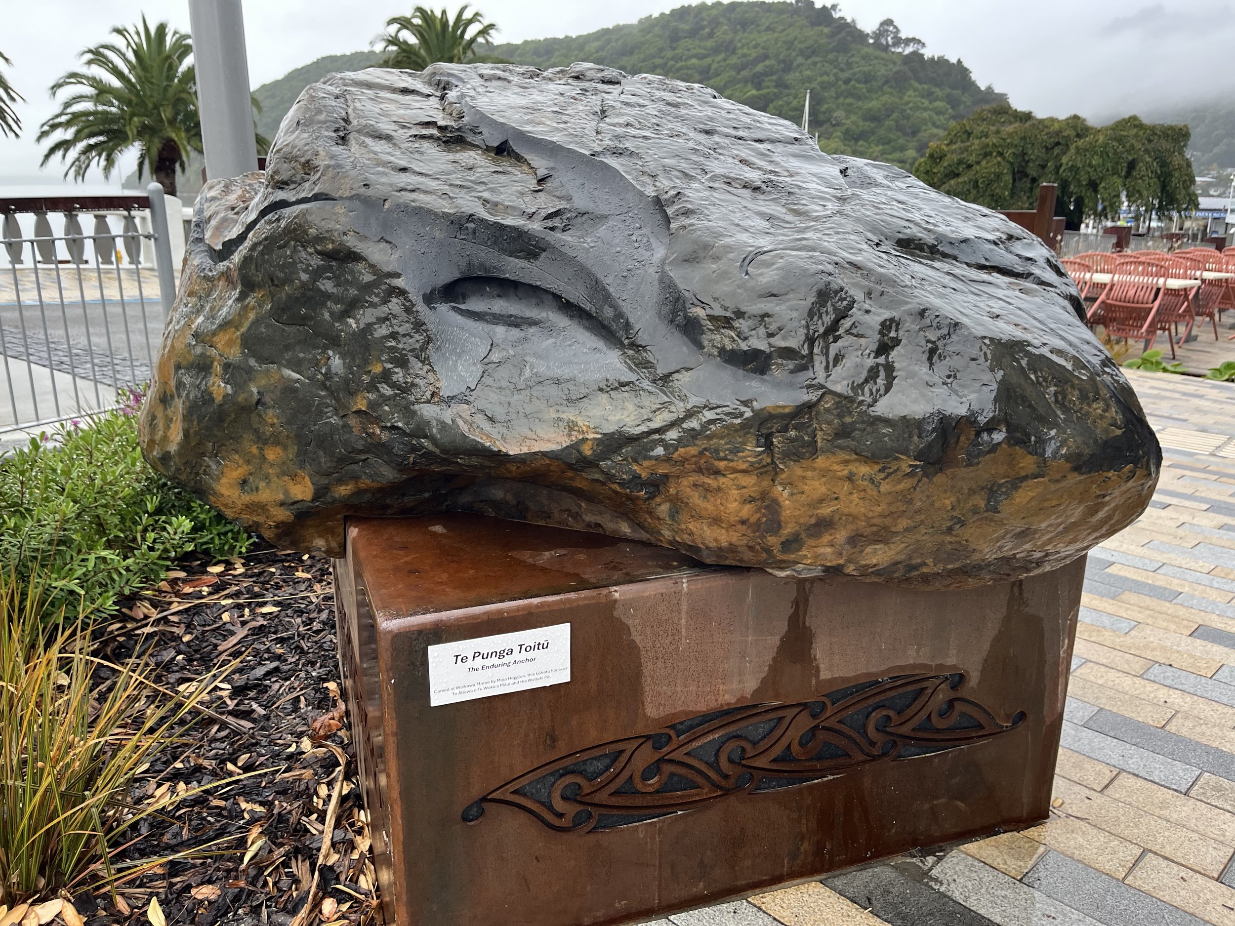 Mauri Stone carved by Maia Hegland, plinth designed by Keni-Duke Hetet of Waka Architectural Design