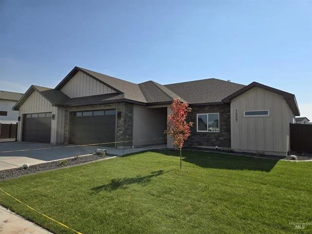1557 Tule Dr - Twin Falls 