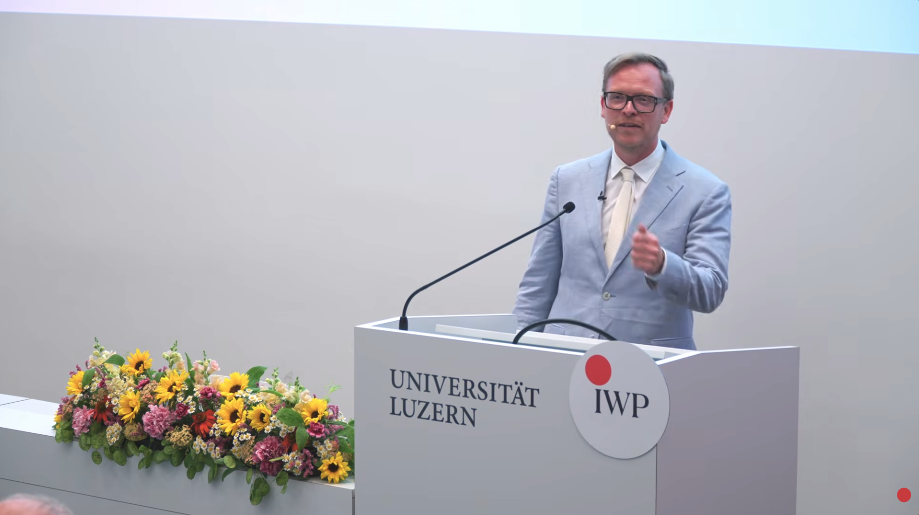 Prof. Dr. Markus Gabriel: Die Auswirkungen künstlicher Intelligenz auf unser Denken.
