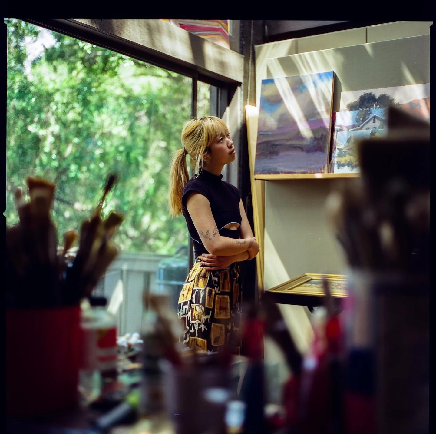 Some stills I shot of @tiffdidwhat showing off her new acoustic @taylorguitars . Thanks @henryzw for letting me borrow your Hasselblad :D

CineStill 400D 120