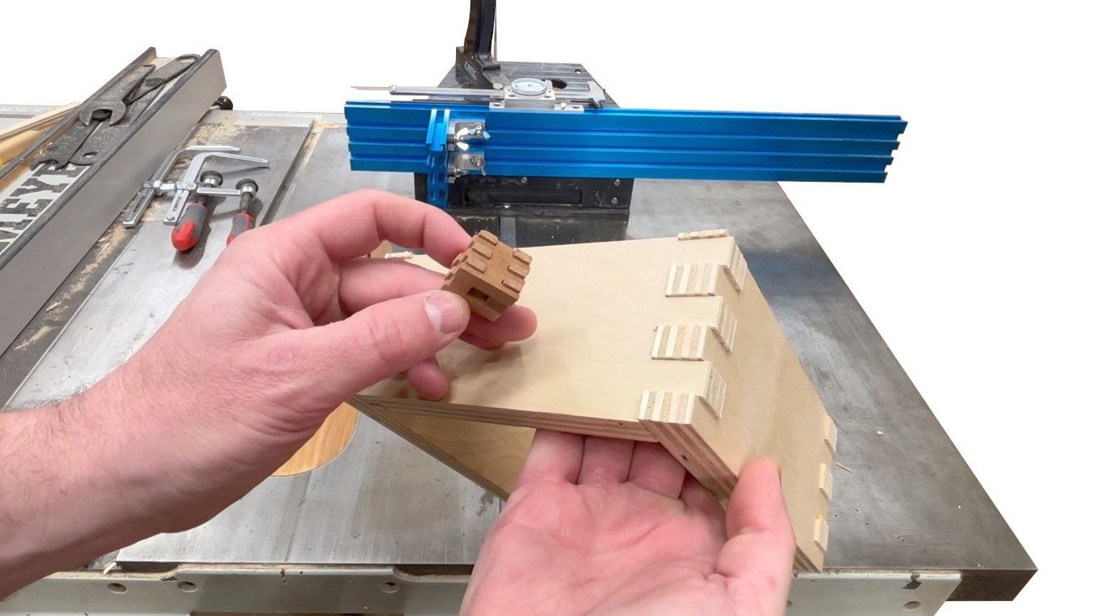 Small+Large+box+joints2.jpg