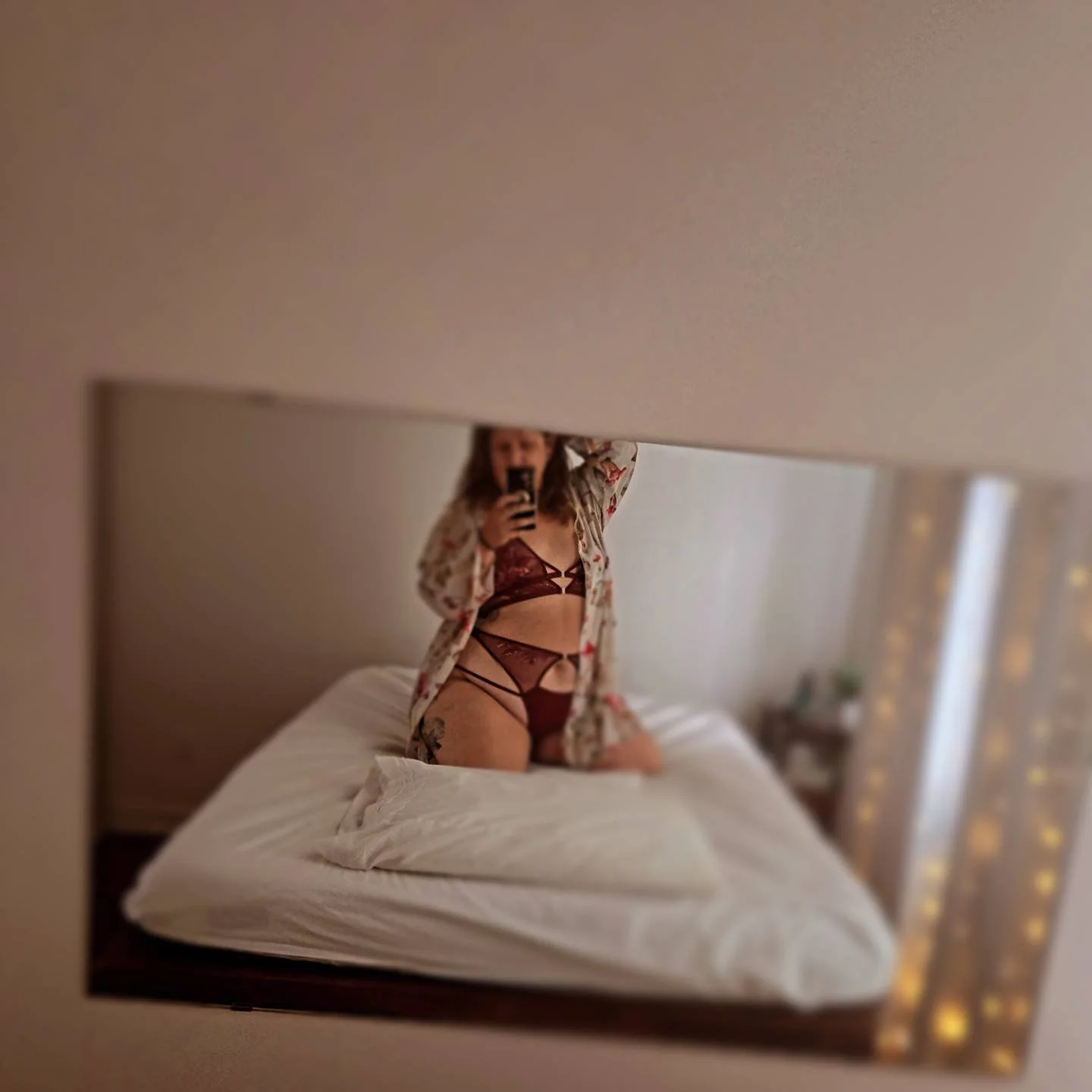 Everybody wants to be just like me. I'm naked and famous. 
.
.
.
.
.
.
.
.
.
.
.
#bbw #thickems #thickthighs #thistleandspire #parttimelover #onlinecontent #ottawaescort #onlygirls #💙🤍 #companion #professionalgirlfriend