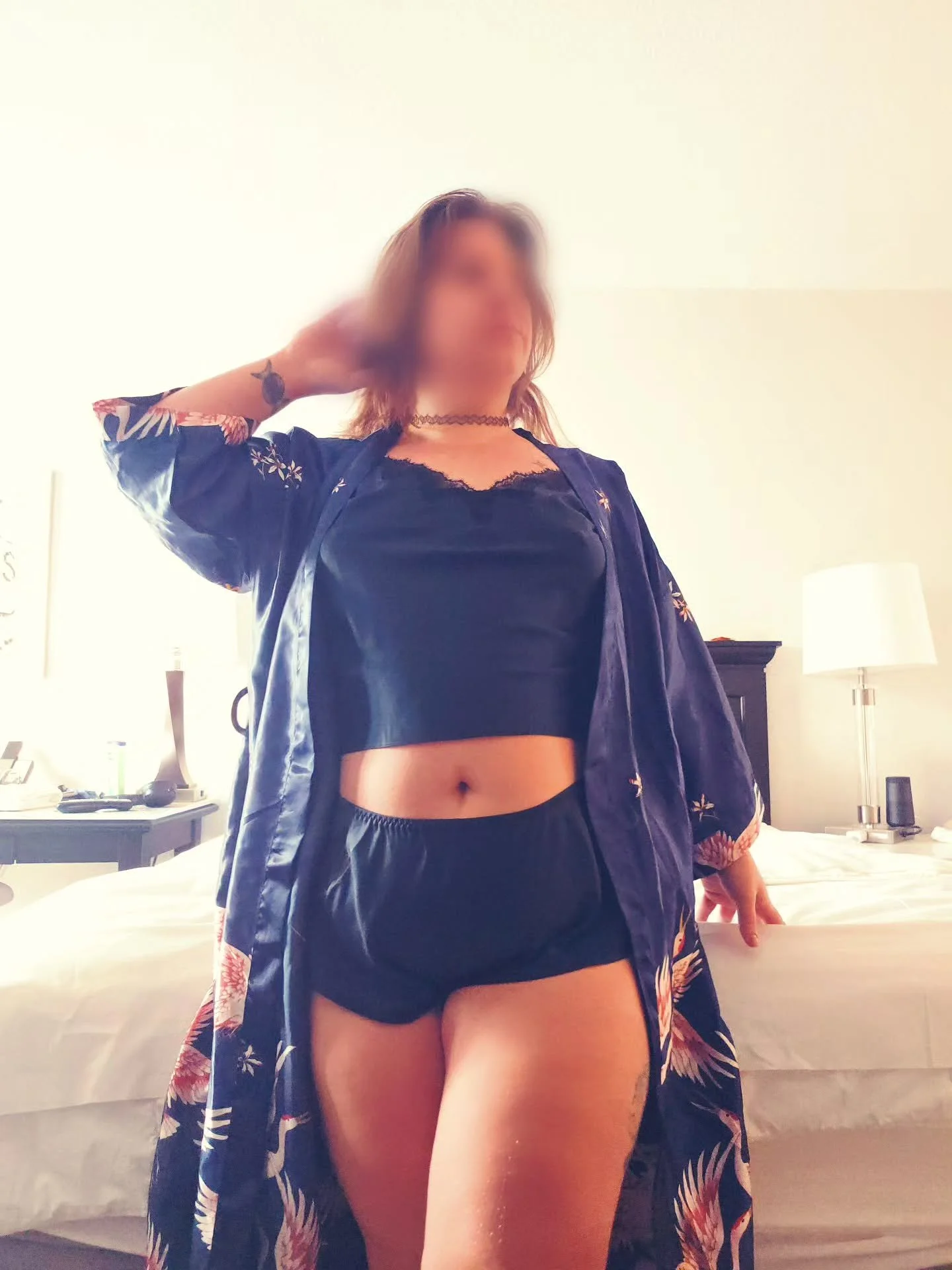 Slow Mornings
Deep Kisses