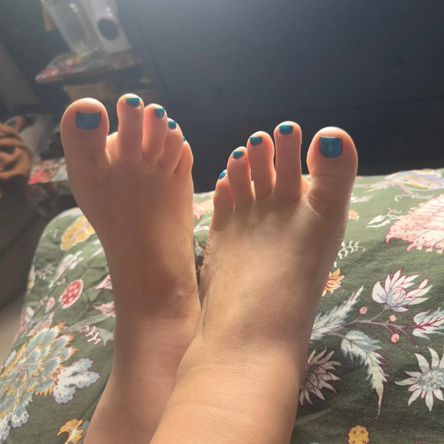 Free foots for fiends