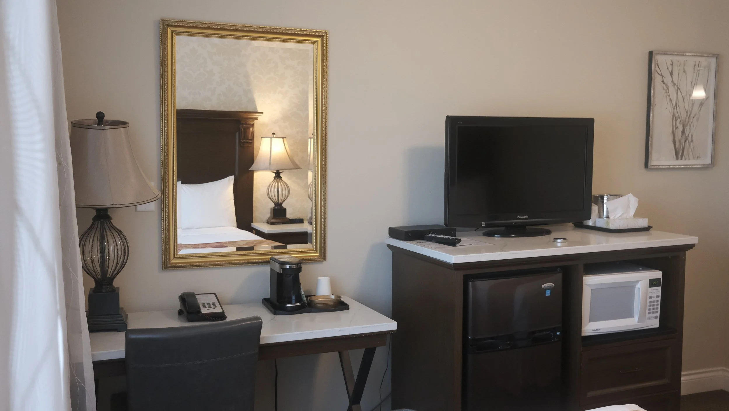 Arbutus Inn Double Room